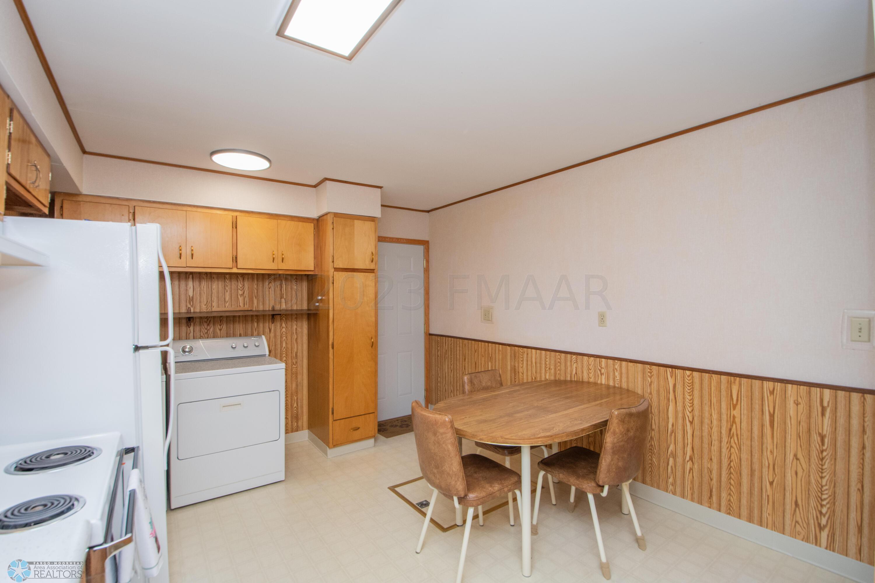 Kitchen/Dining