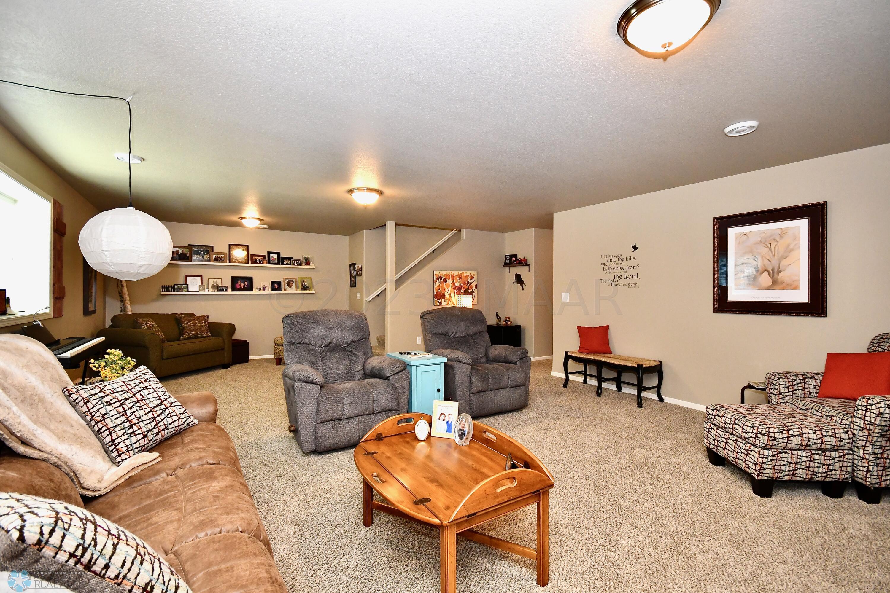 6680 Deer Creek Parkway S Fargo