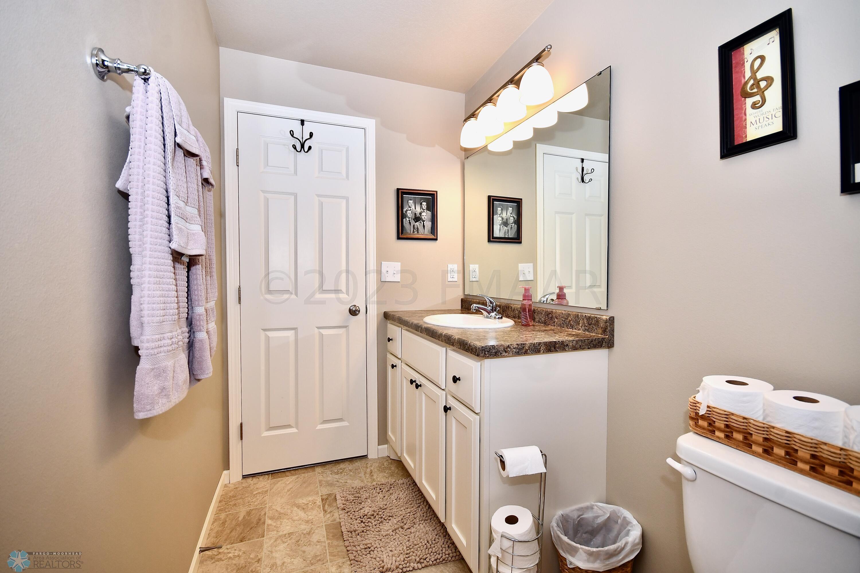 6680 Deer Creek Parkway S Fargo