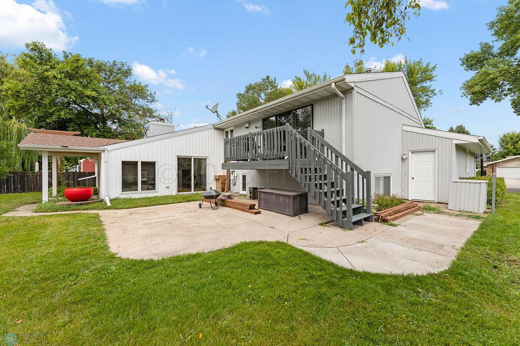 Back Deck & Patio