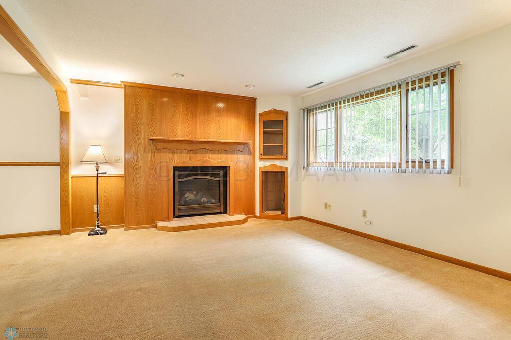 1605 14th St E, West Fargo