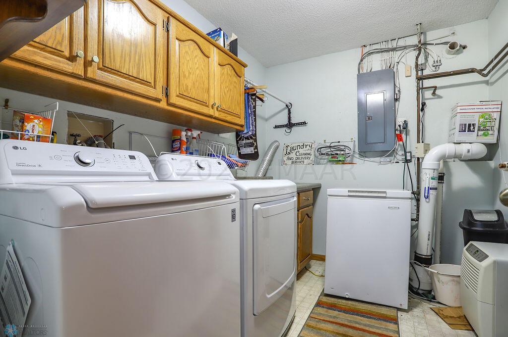 1605 14th St E, West Fargo