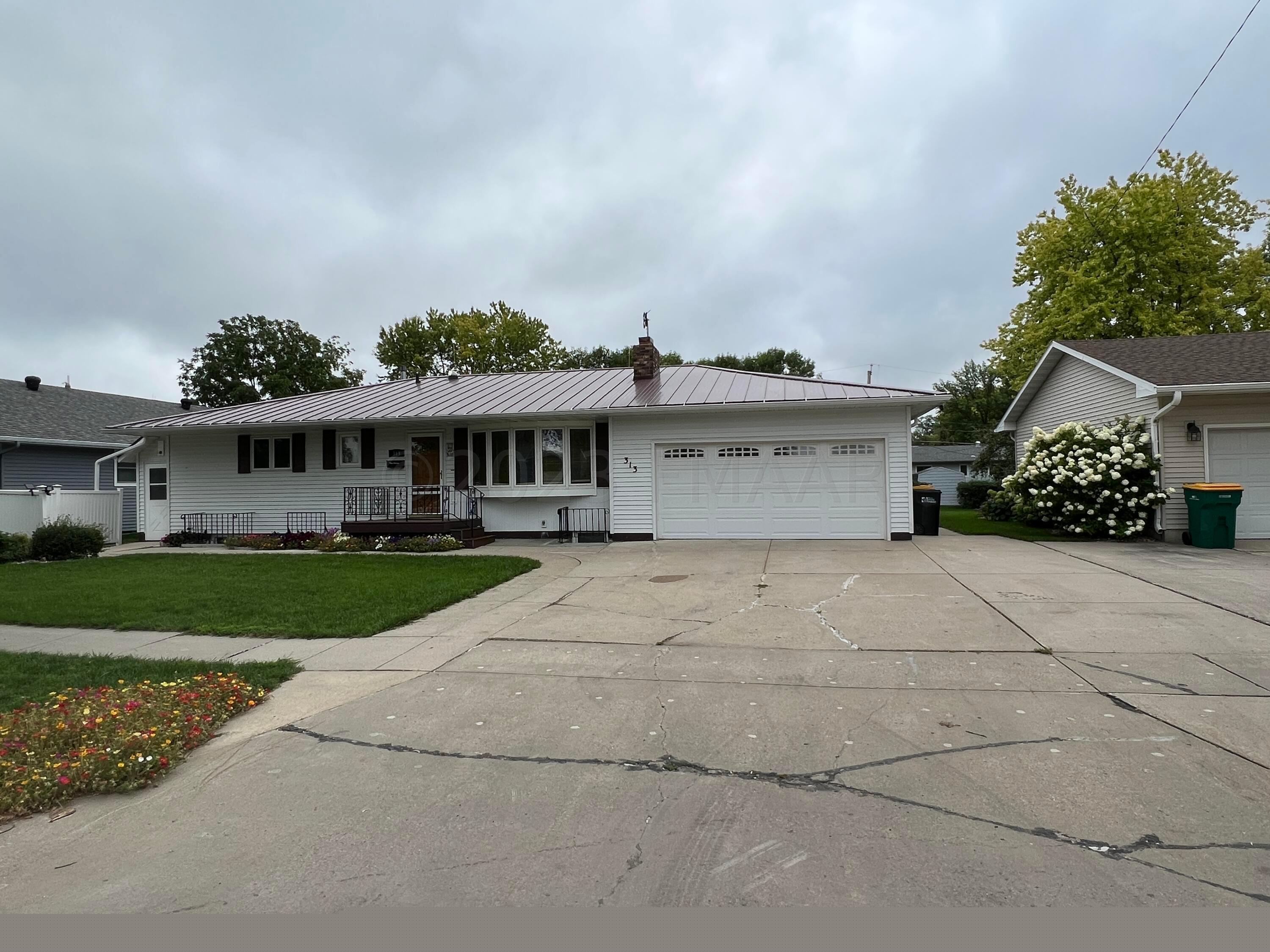 Extra wide driveway for parking