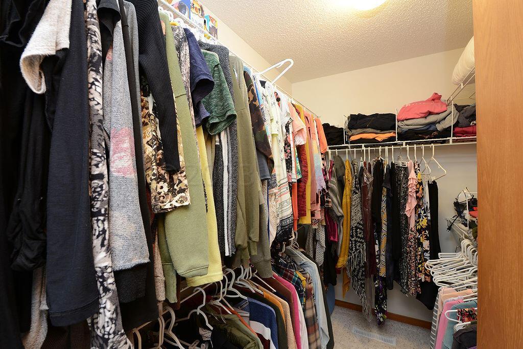 Large Walk-in Closet