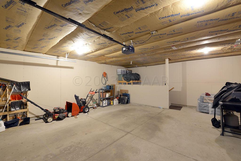 2 Stall Garage