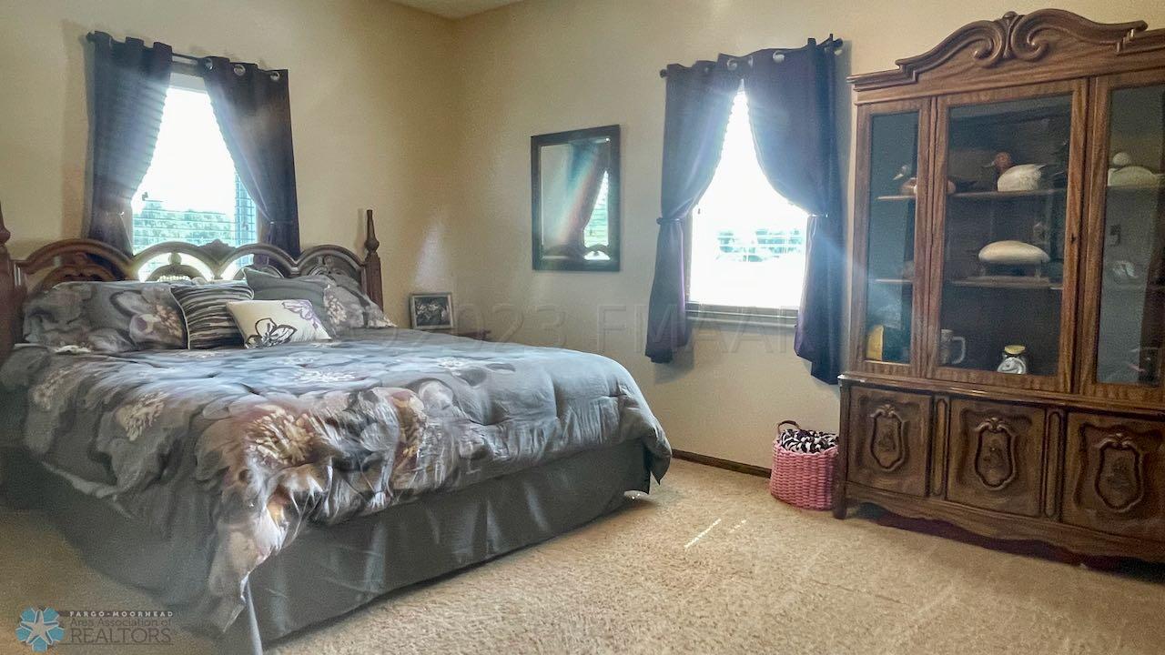 (29) Bedroom 2