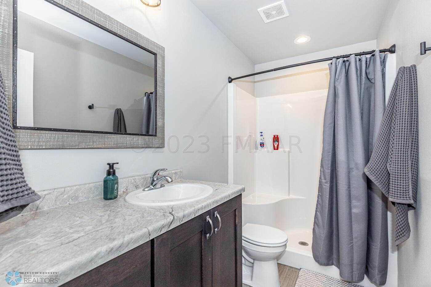 Lower 3/4 Bath