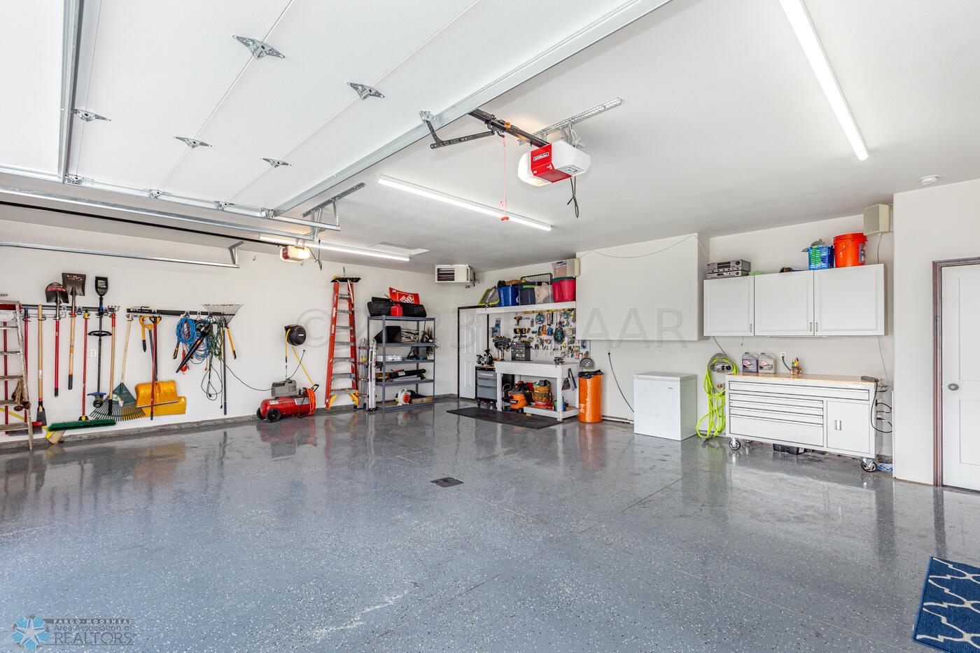 3-Car Garage