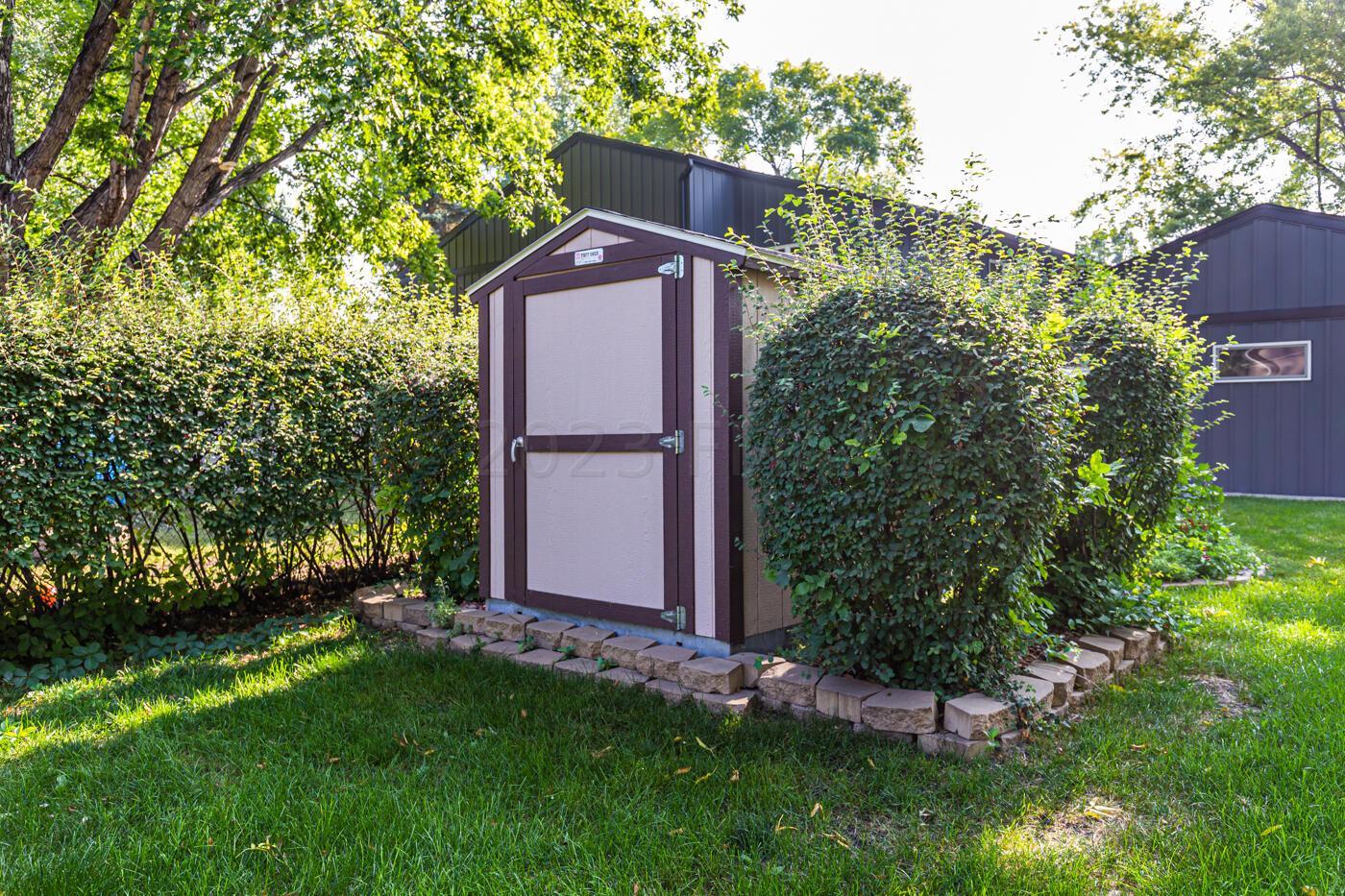 Shed
