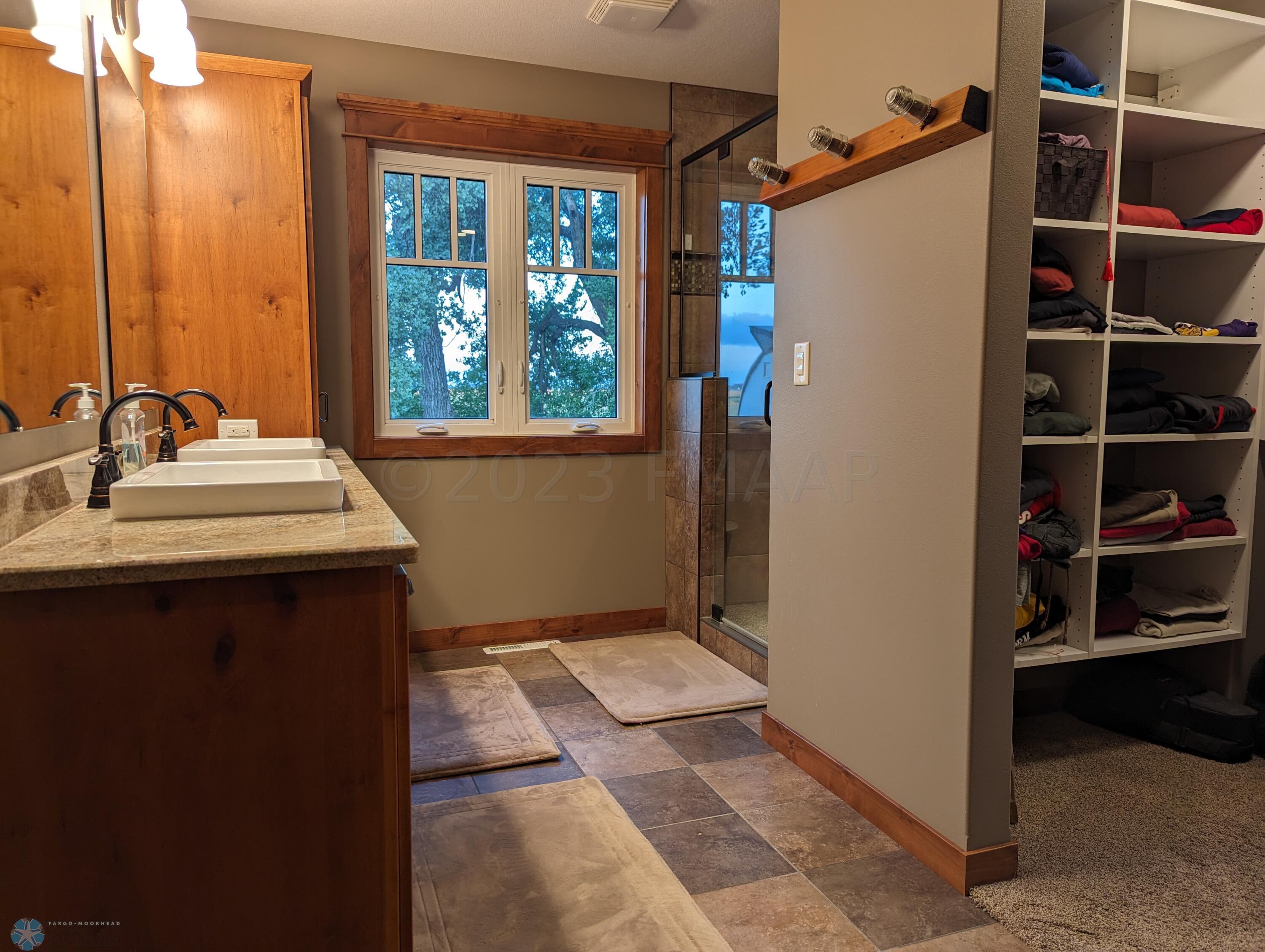 masterbath