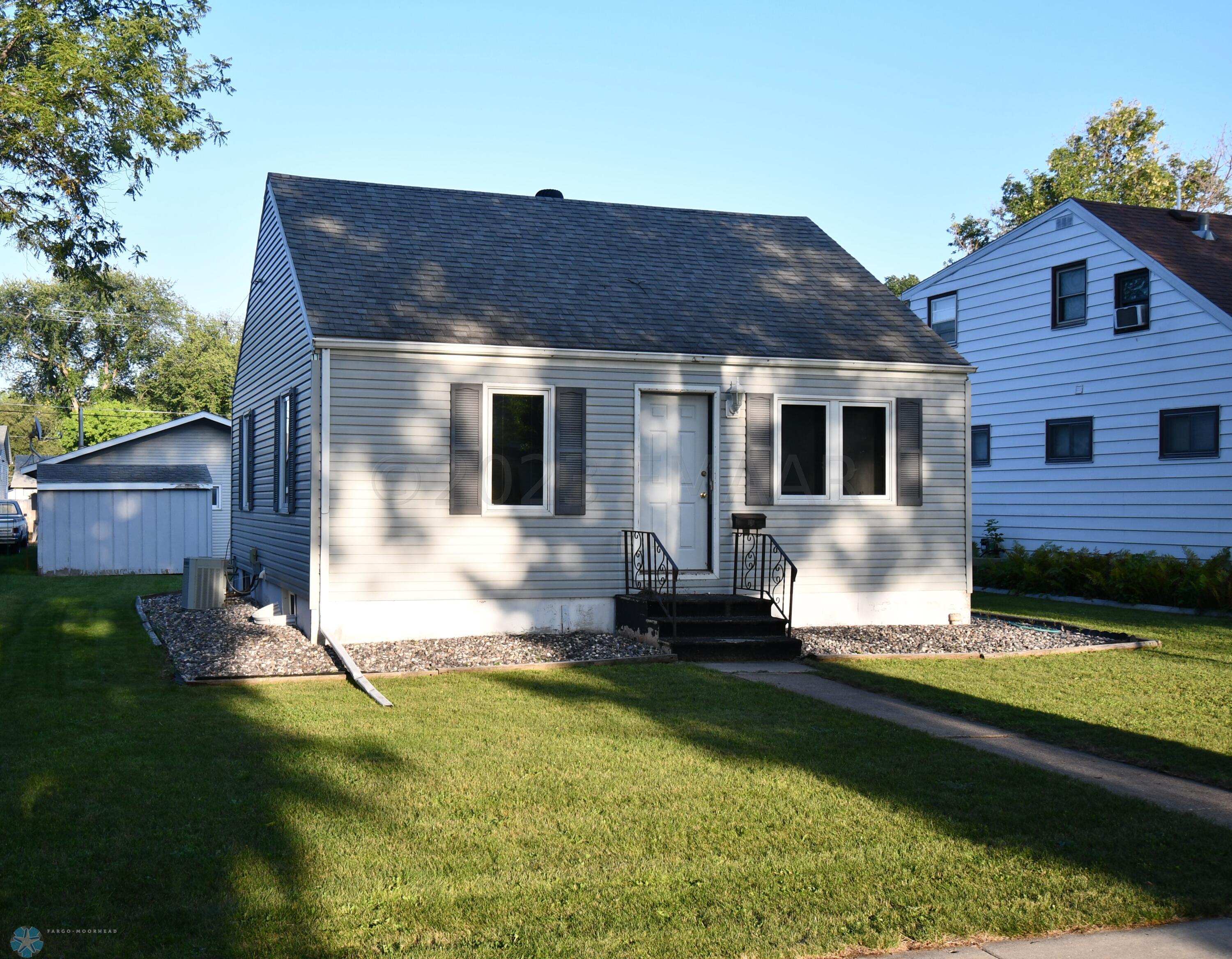 Property photo for 1613 10 Street N, Fargo, ND 58102