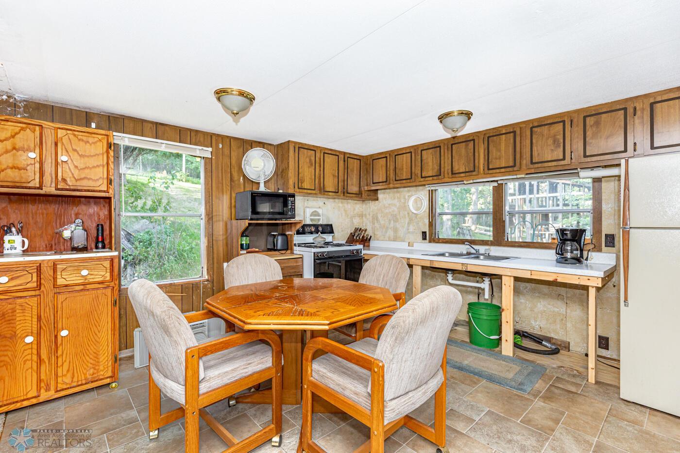 Kitchen/Dining