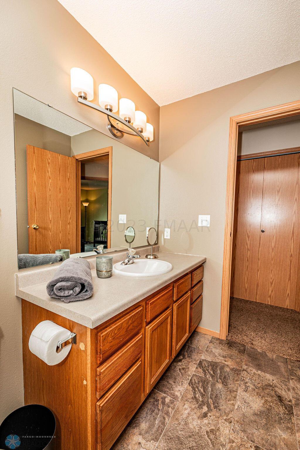 Nice Bathroom Vanity