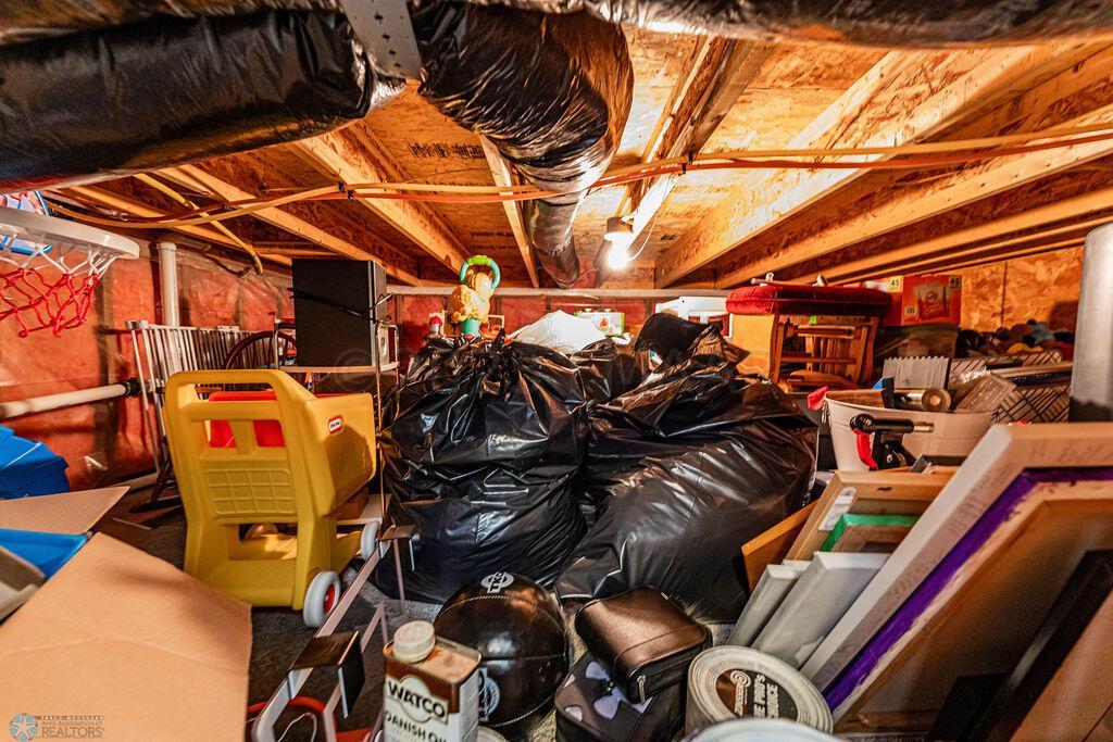 Huge Storage Area Under Kitchen