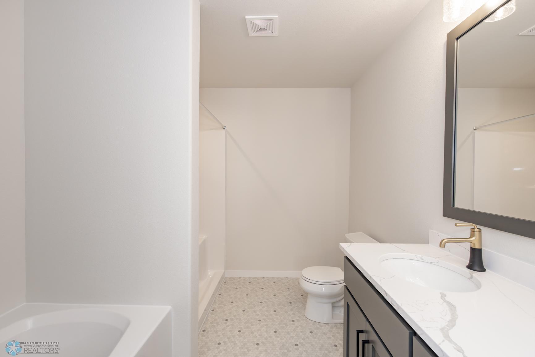 Master Bath - Full