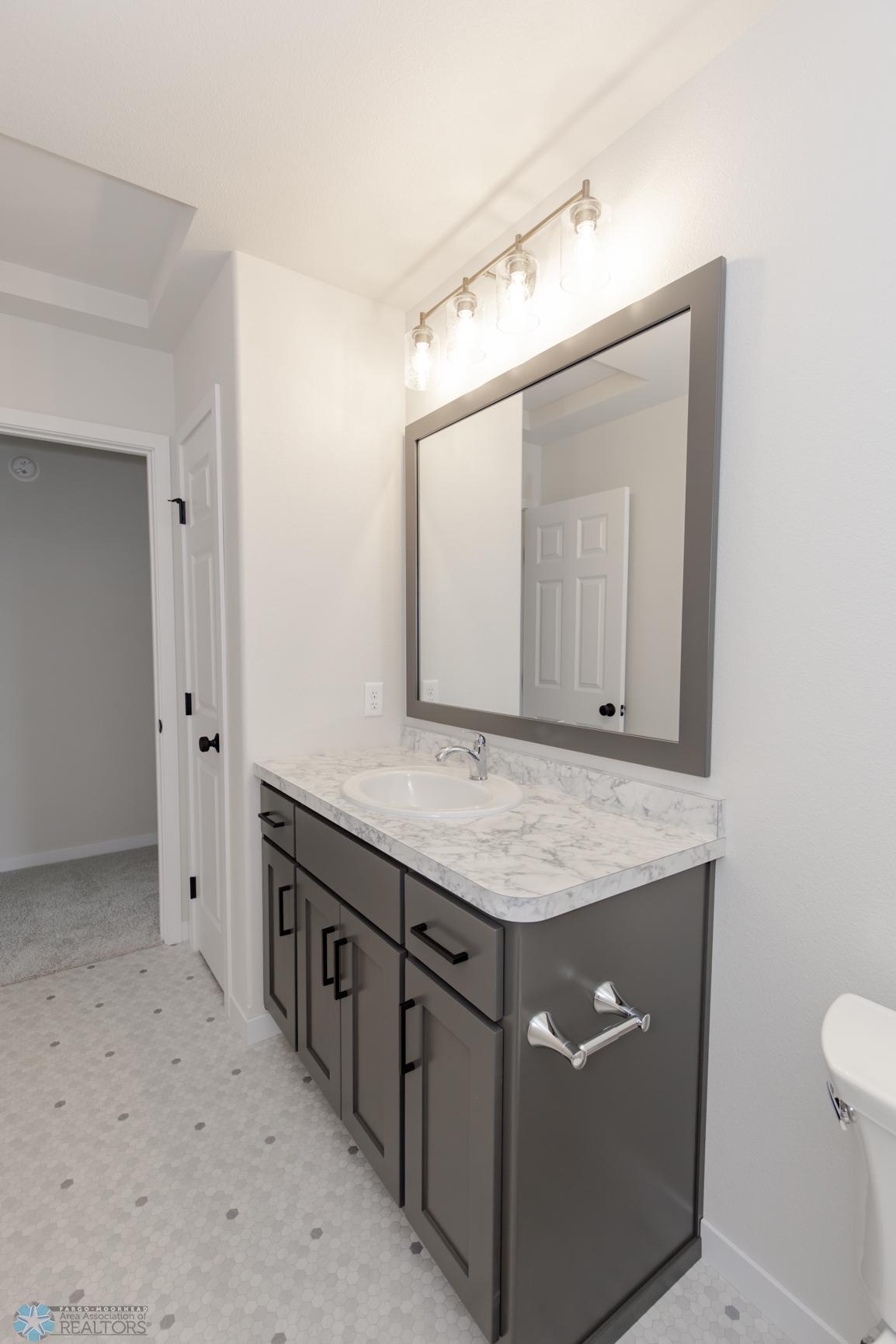 Bathroom 3 - 3/4
