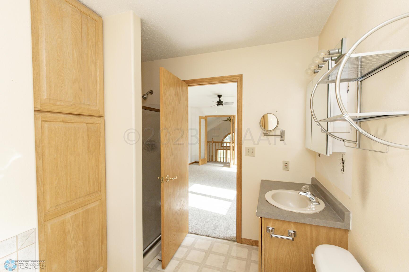 Full bath