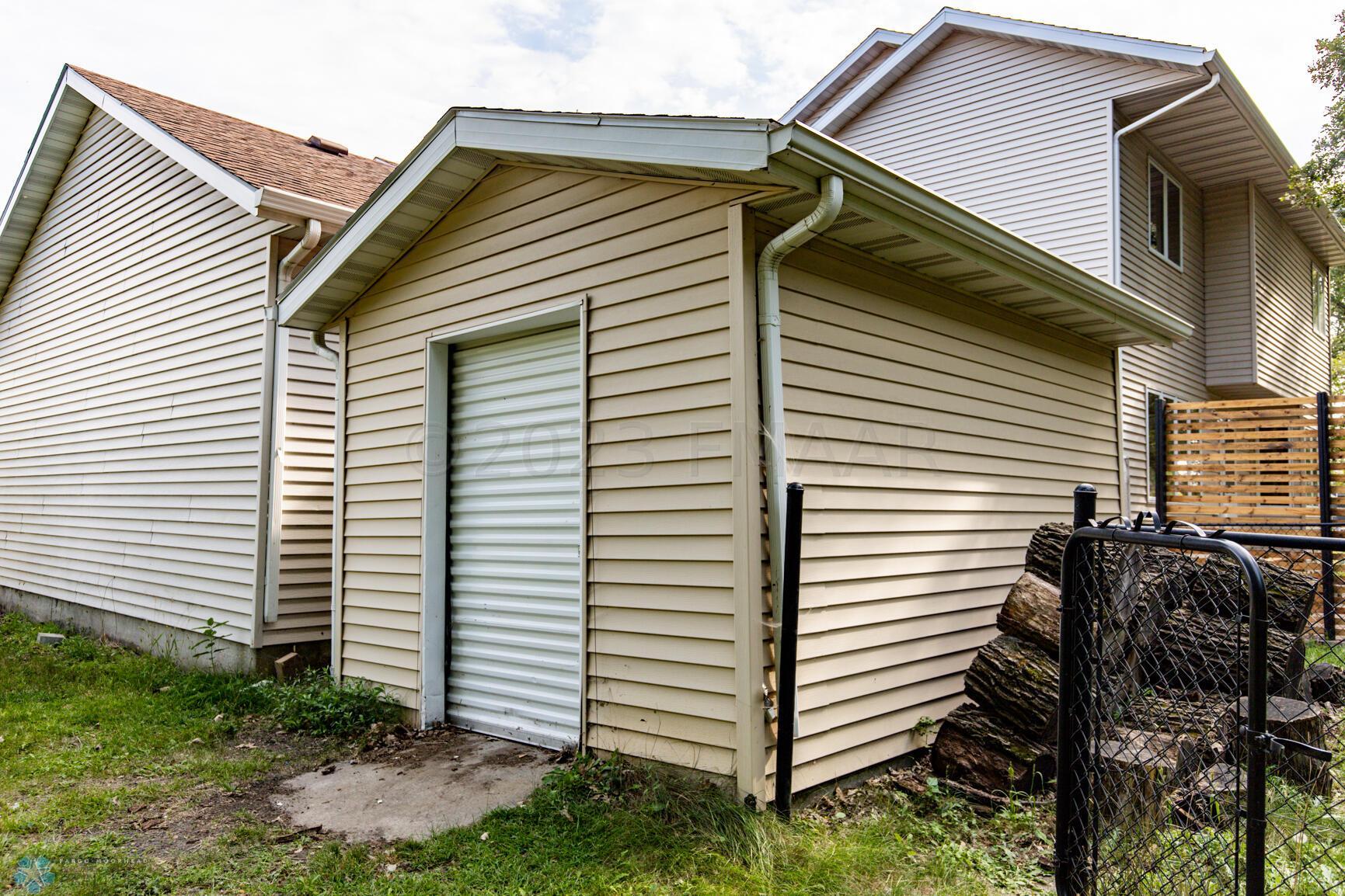 Shed