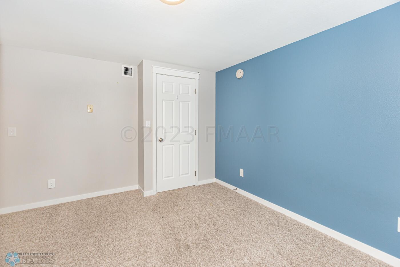 Home-32