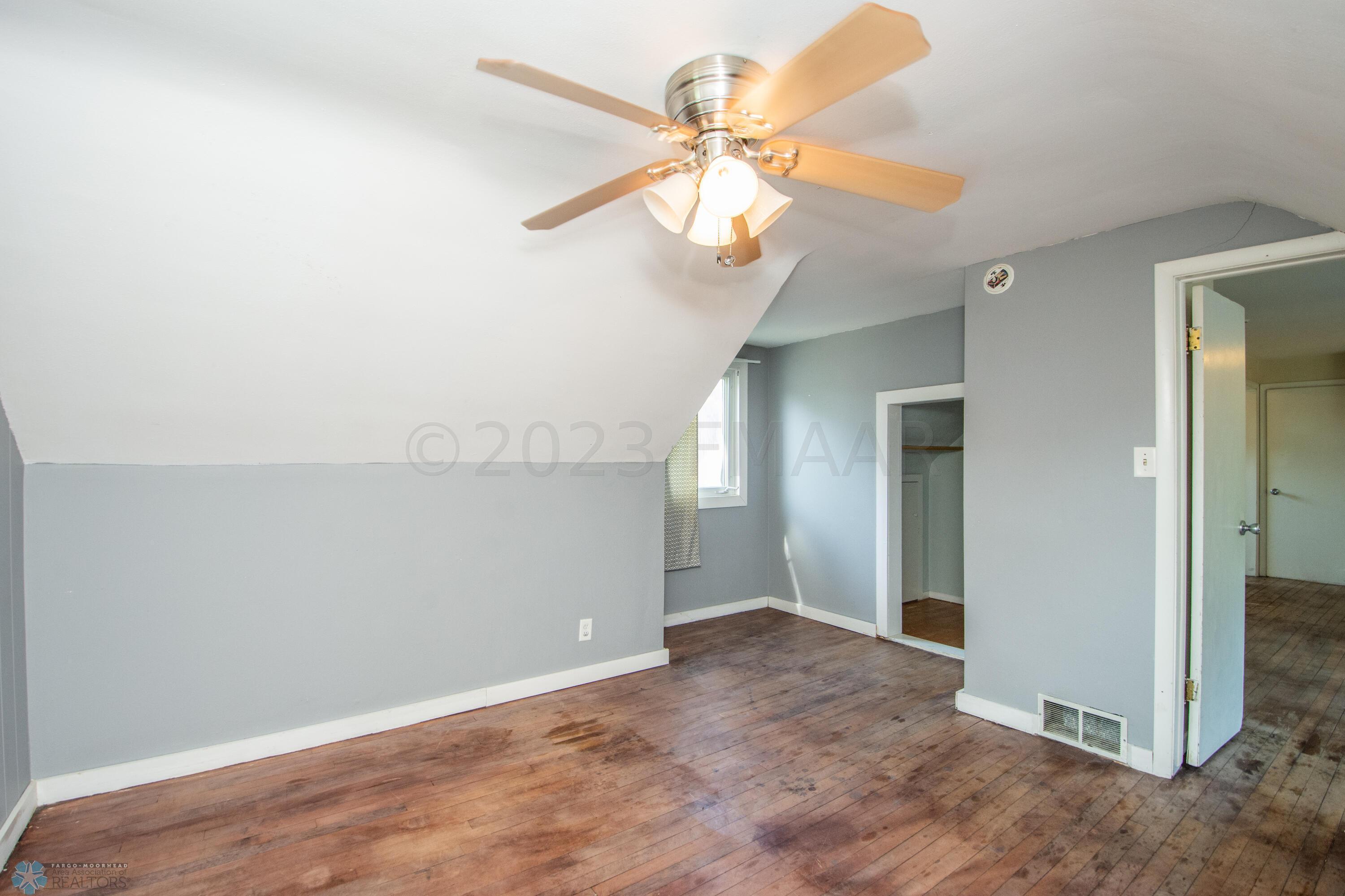 Upstairs Bedroom 2