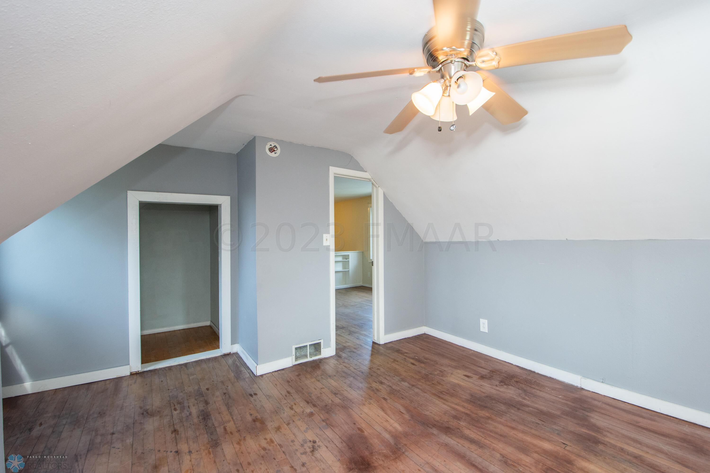 Upstairs Bedroom 2