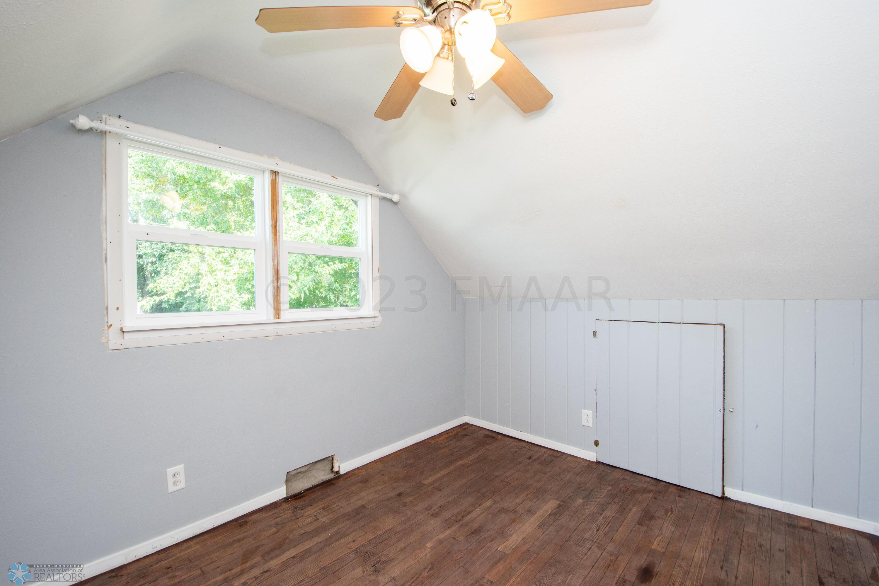 Upstairs Bedroom 3