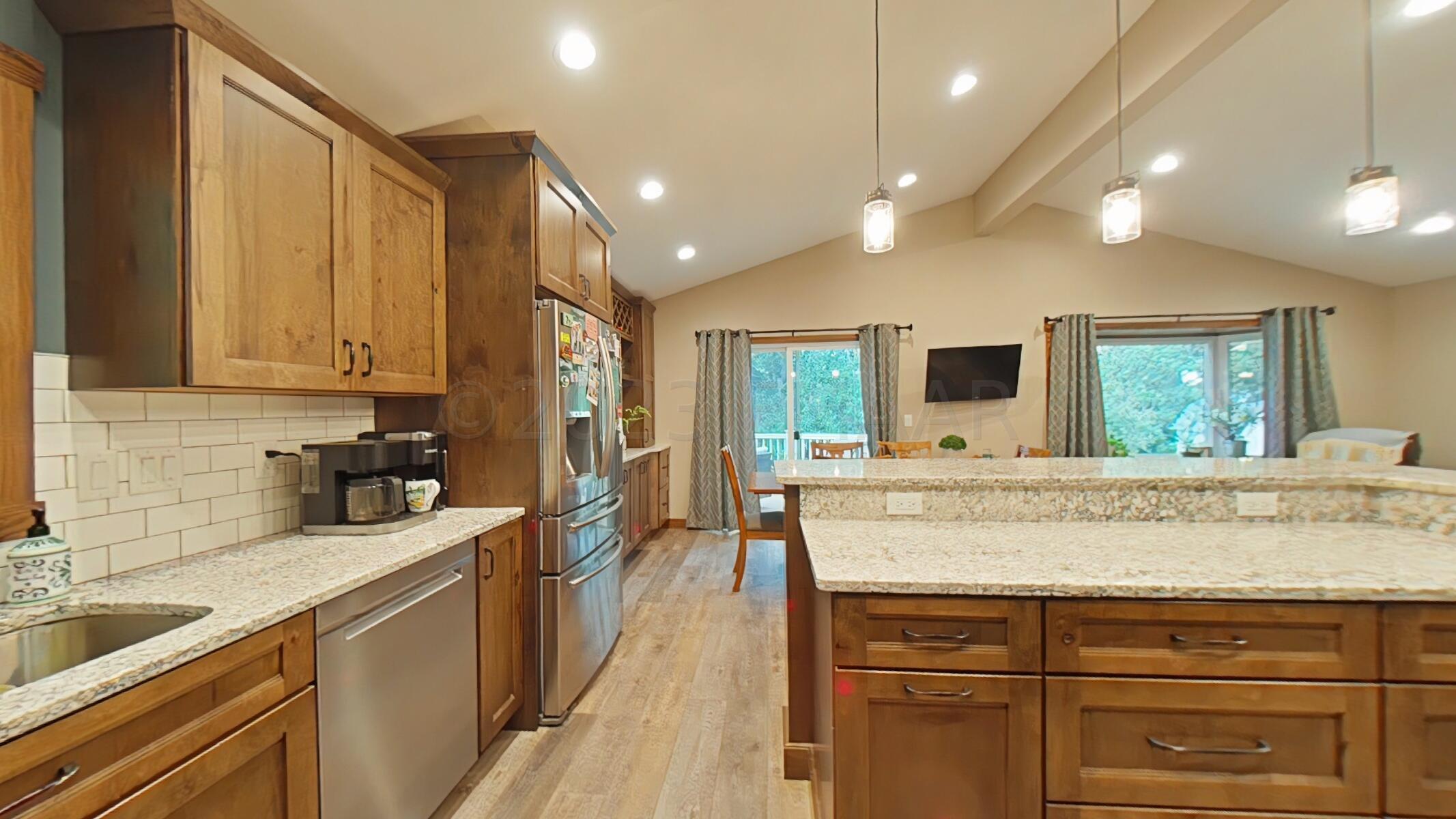 Kitchen/Dining