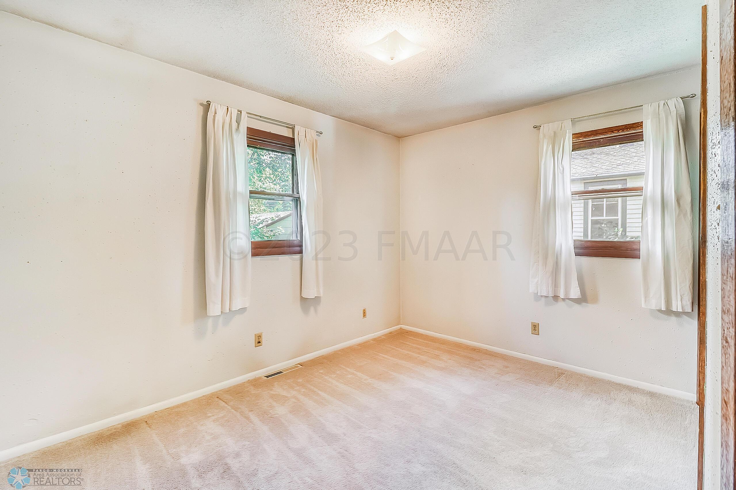 Bedroom1_1