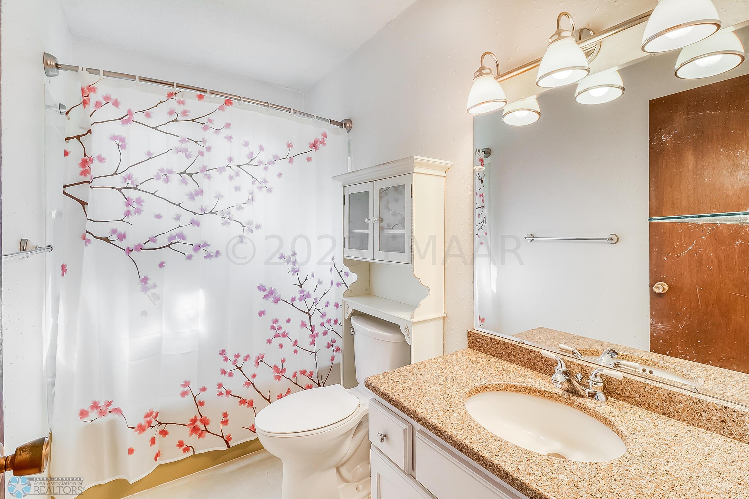 Bathroom1_1