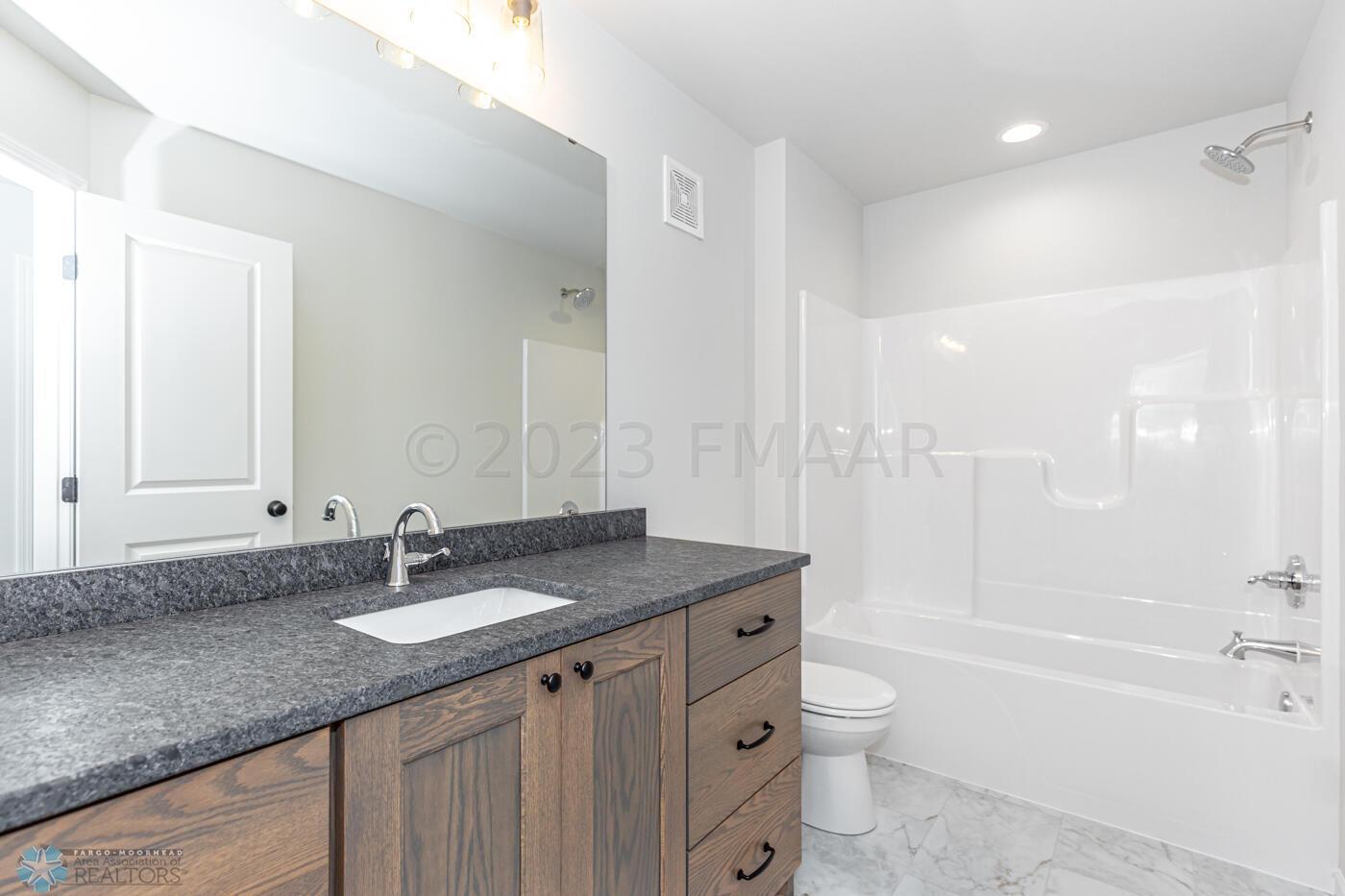 2nd bathroom