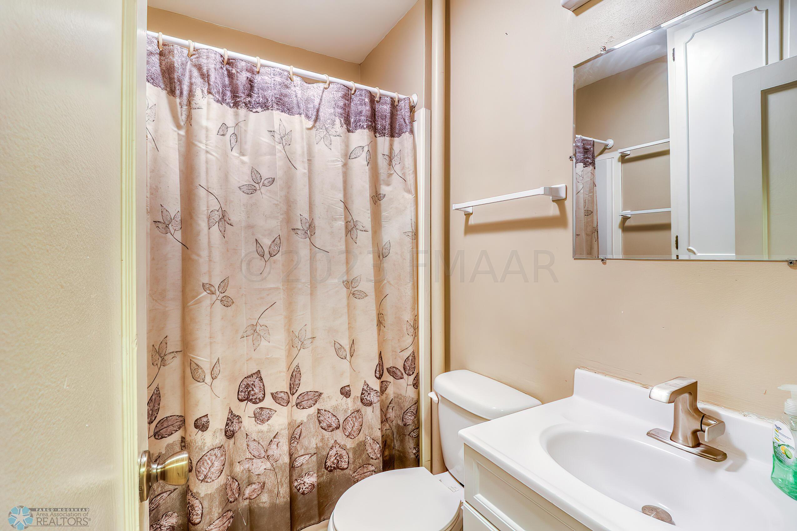 Bathroom1