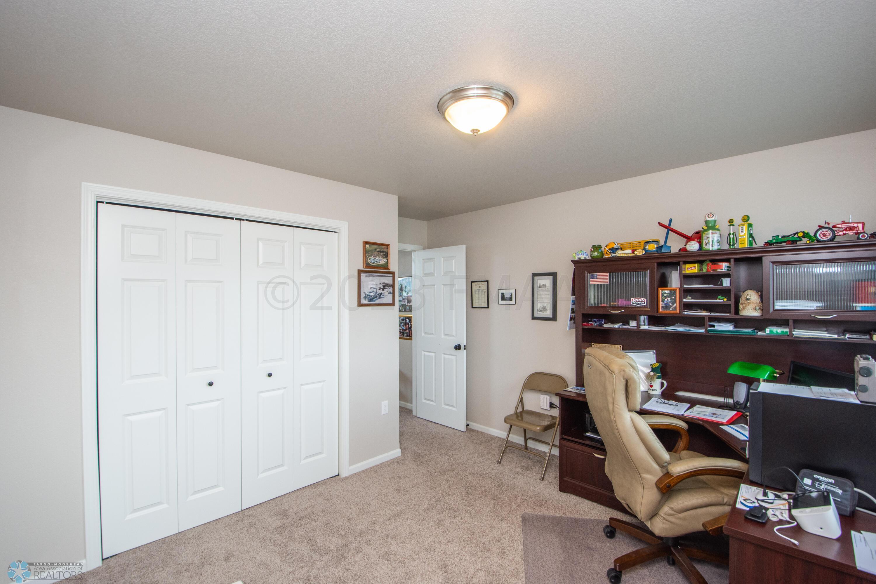 Upper Bedroom #2