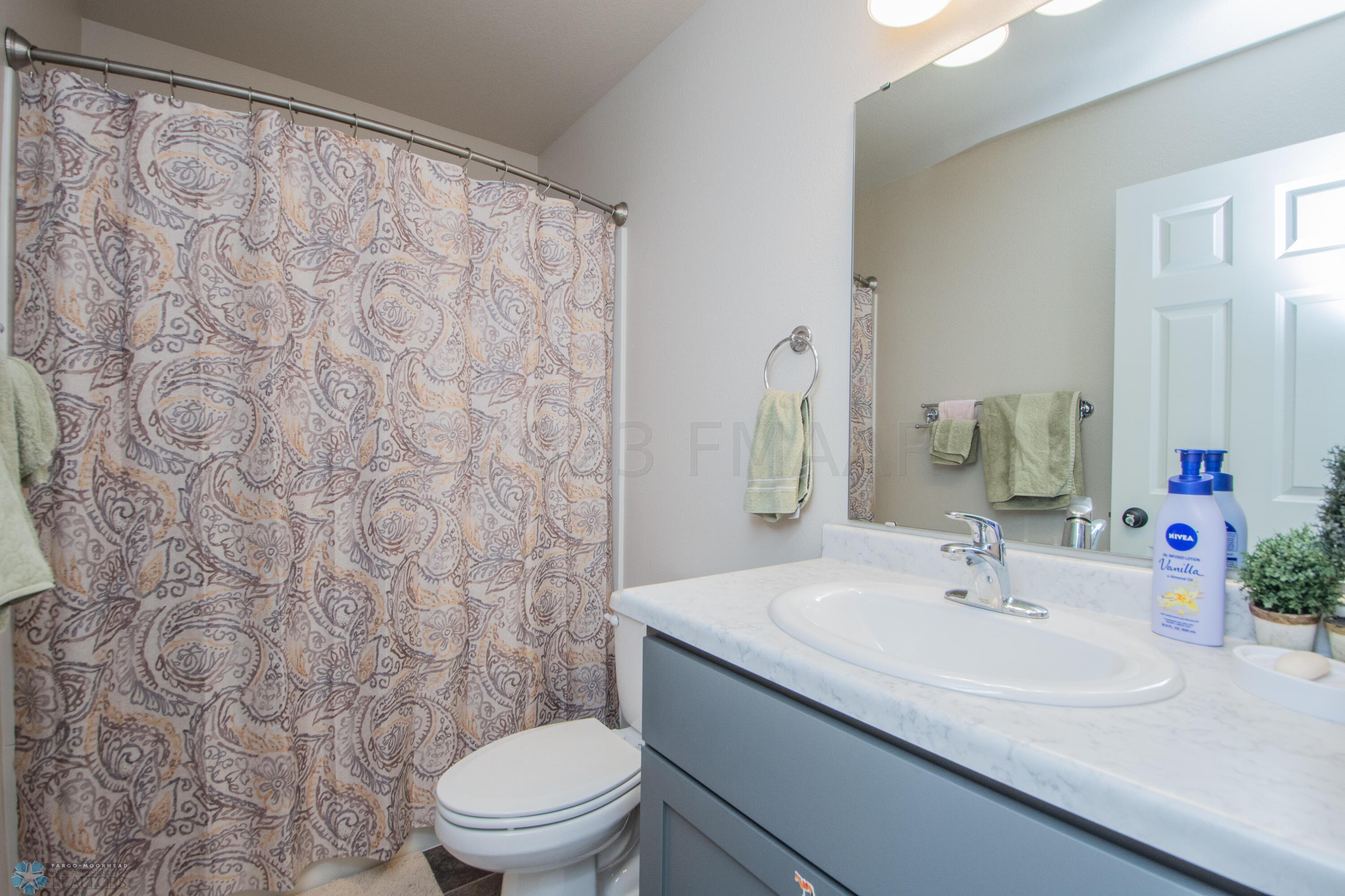 Upper Full Bath #2