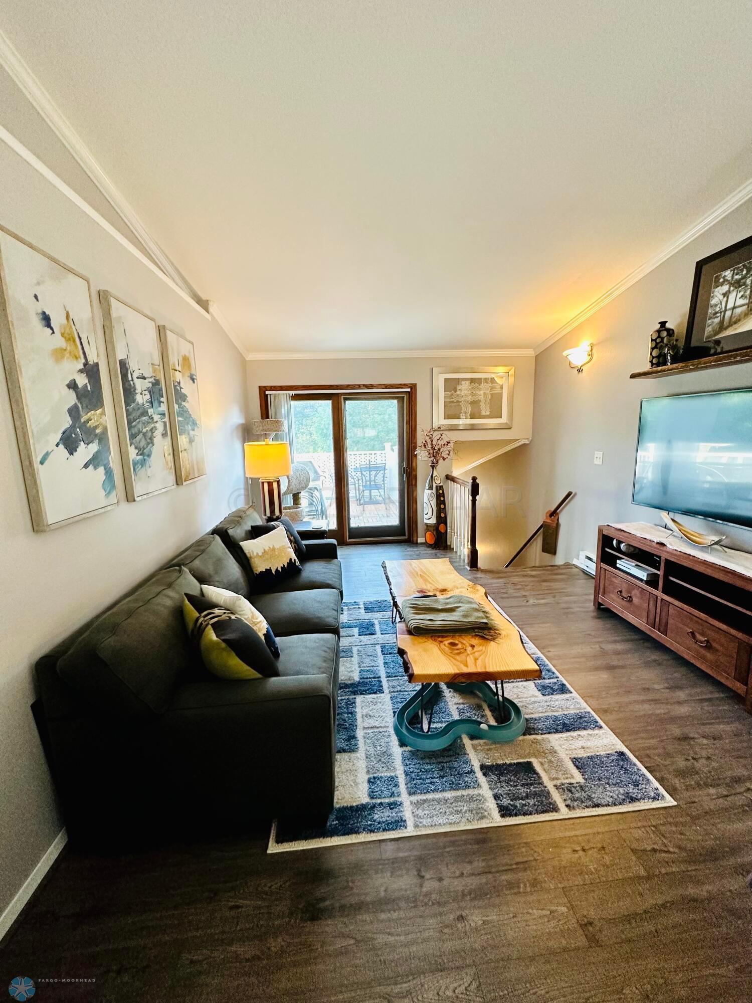 6. Livingroom 3