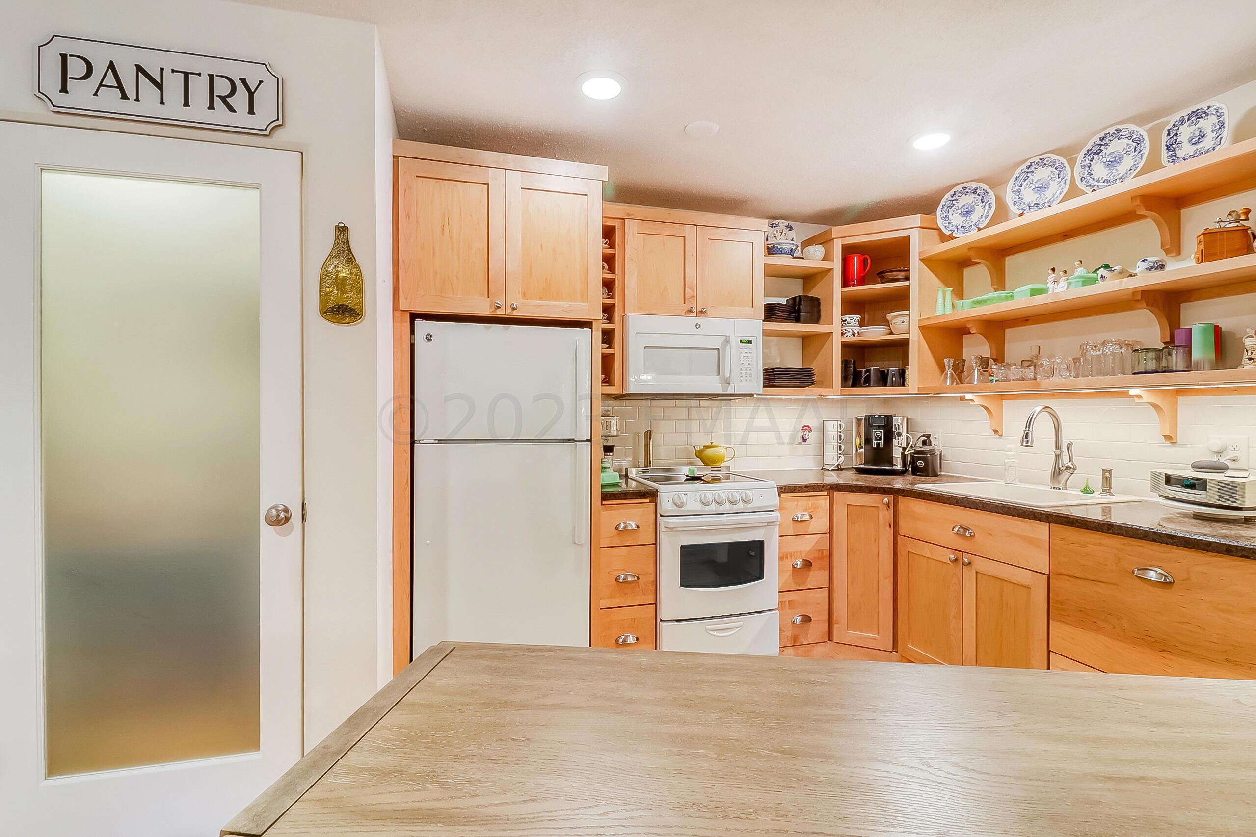 Kitchen1_2