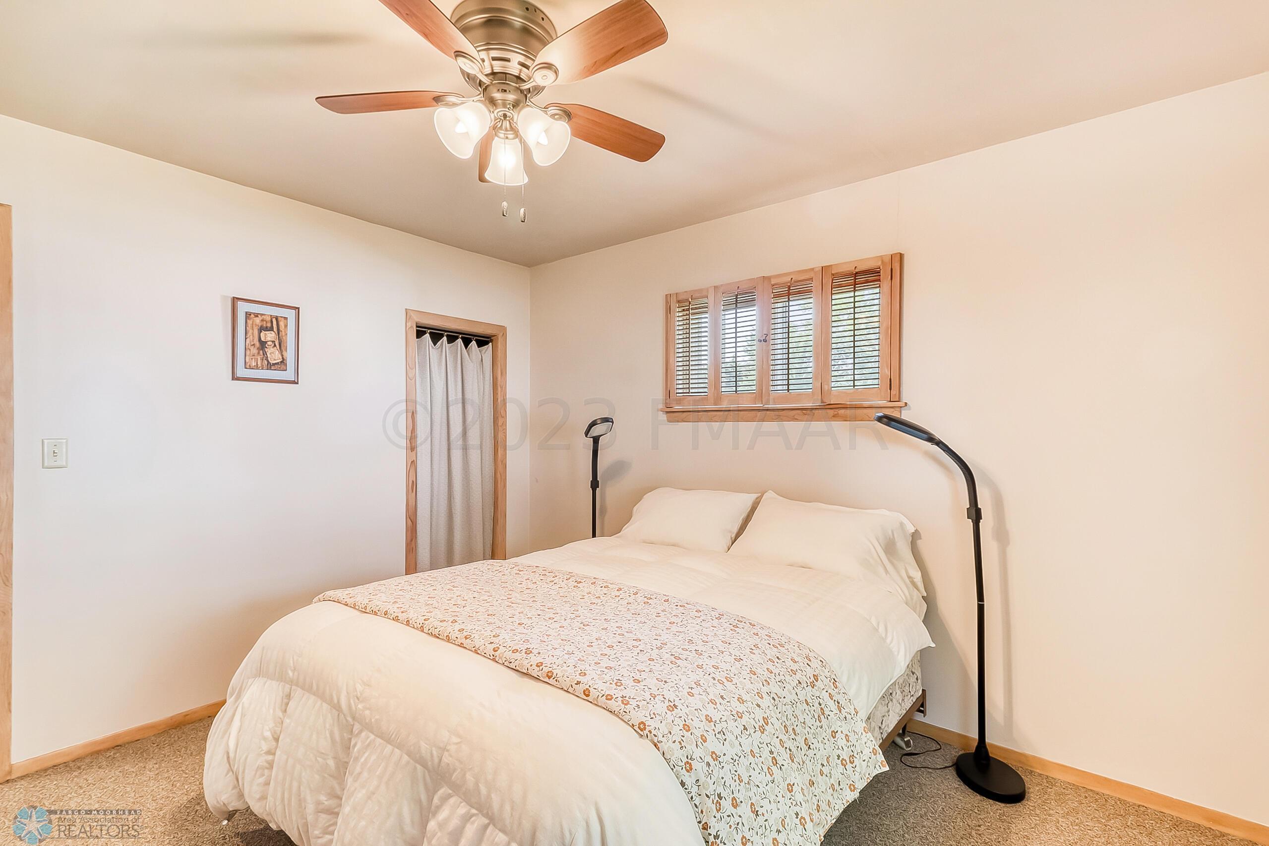 Bedroom1_2