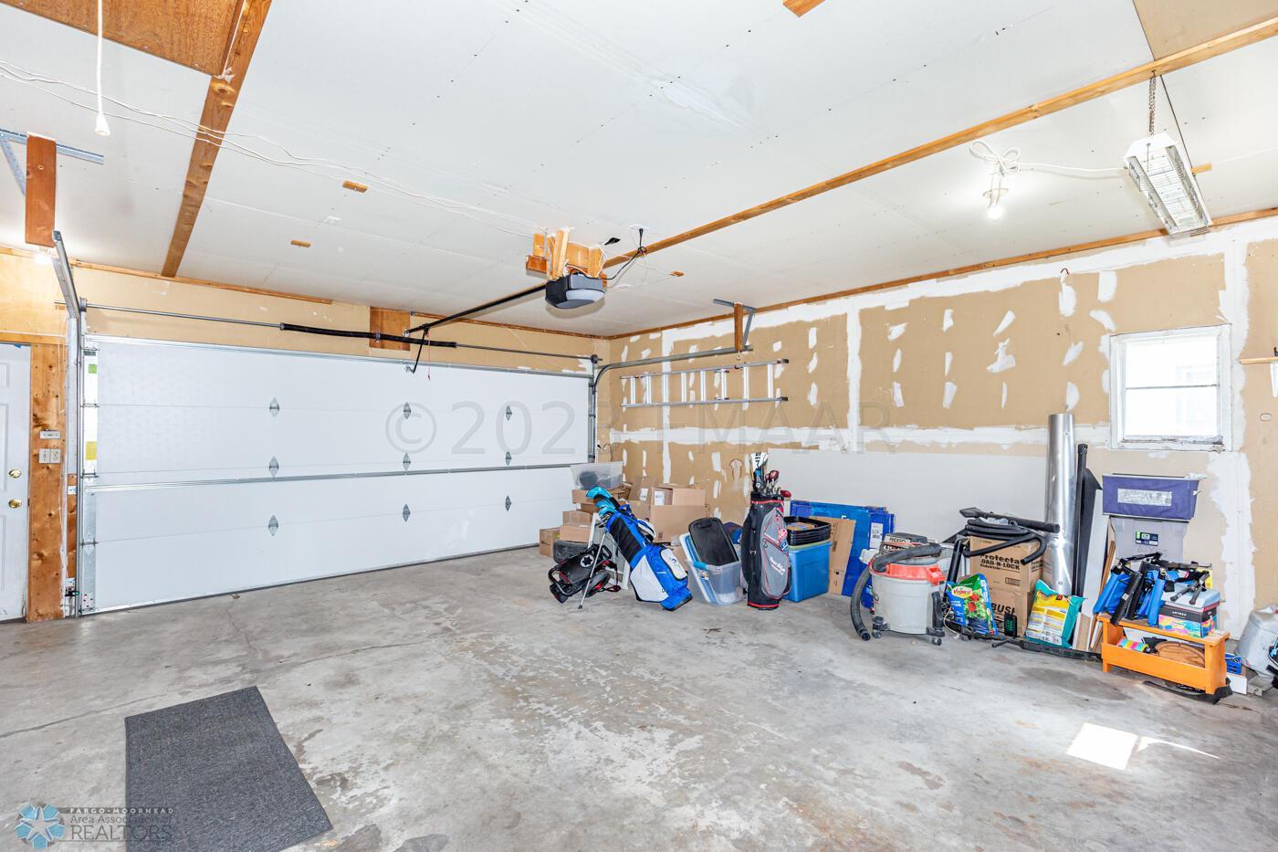 Attached 2-car Garage