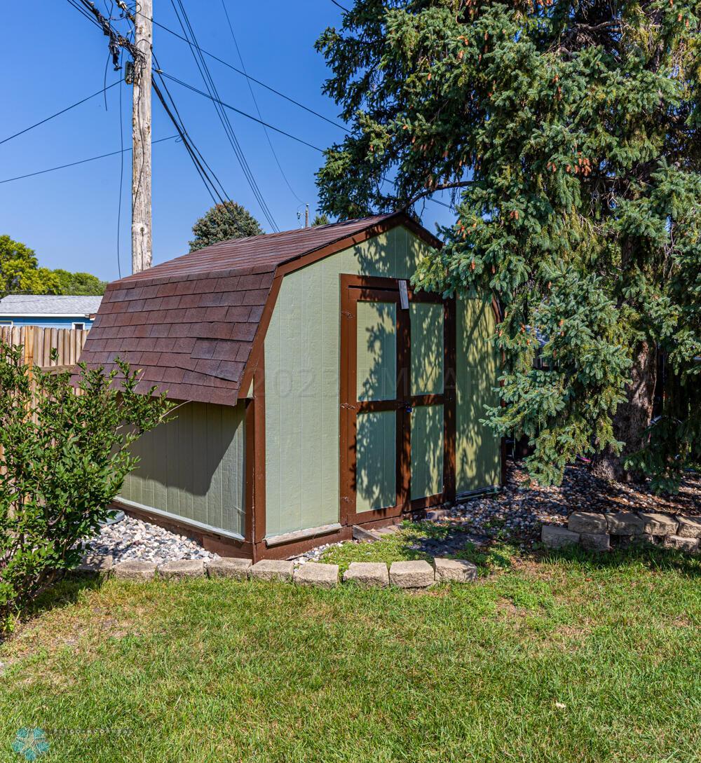 Shed