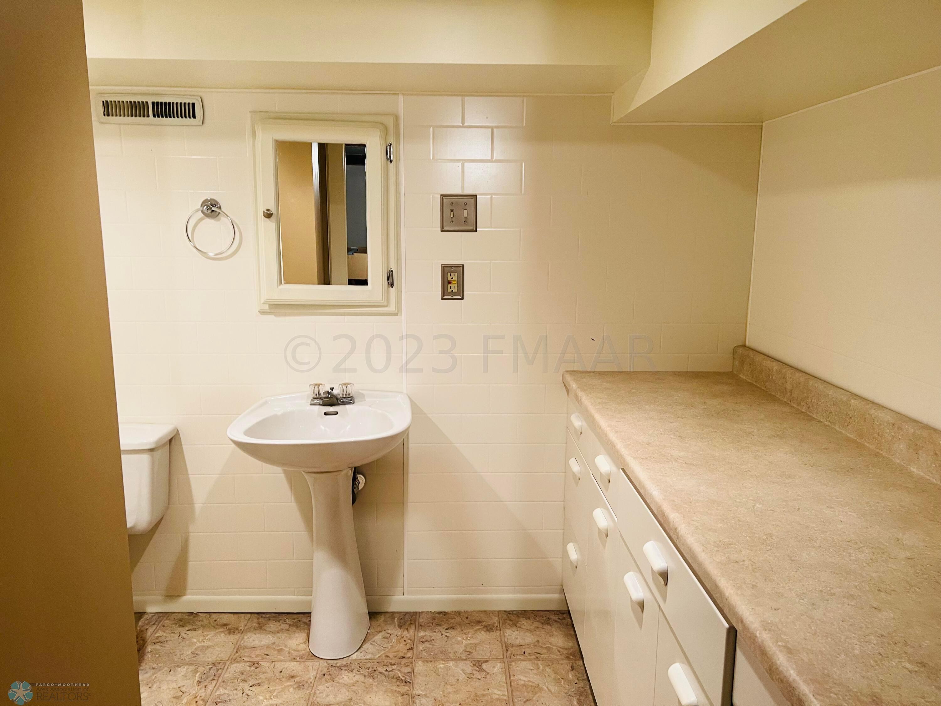 basement bath