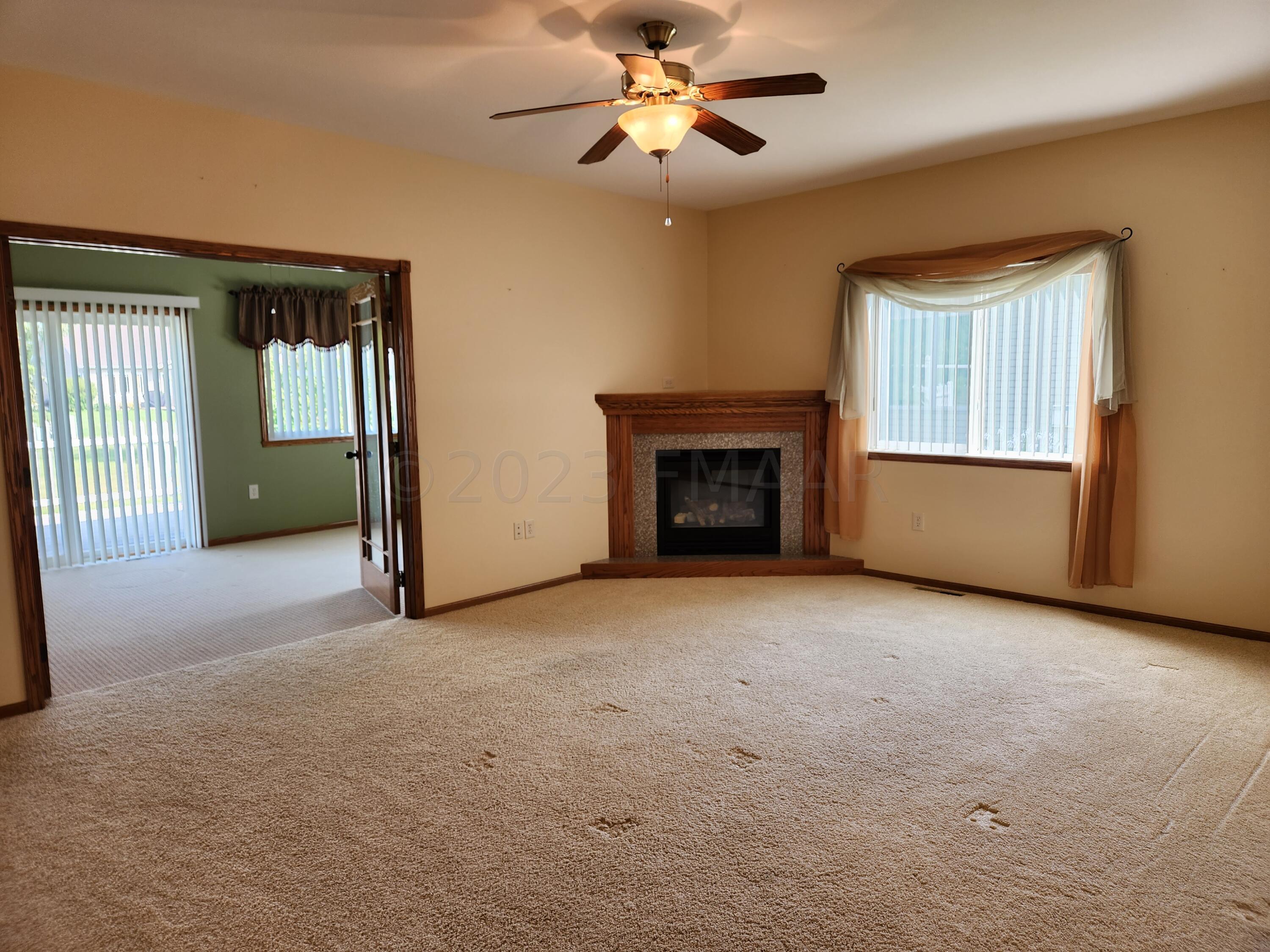 Living Rm Area