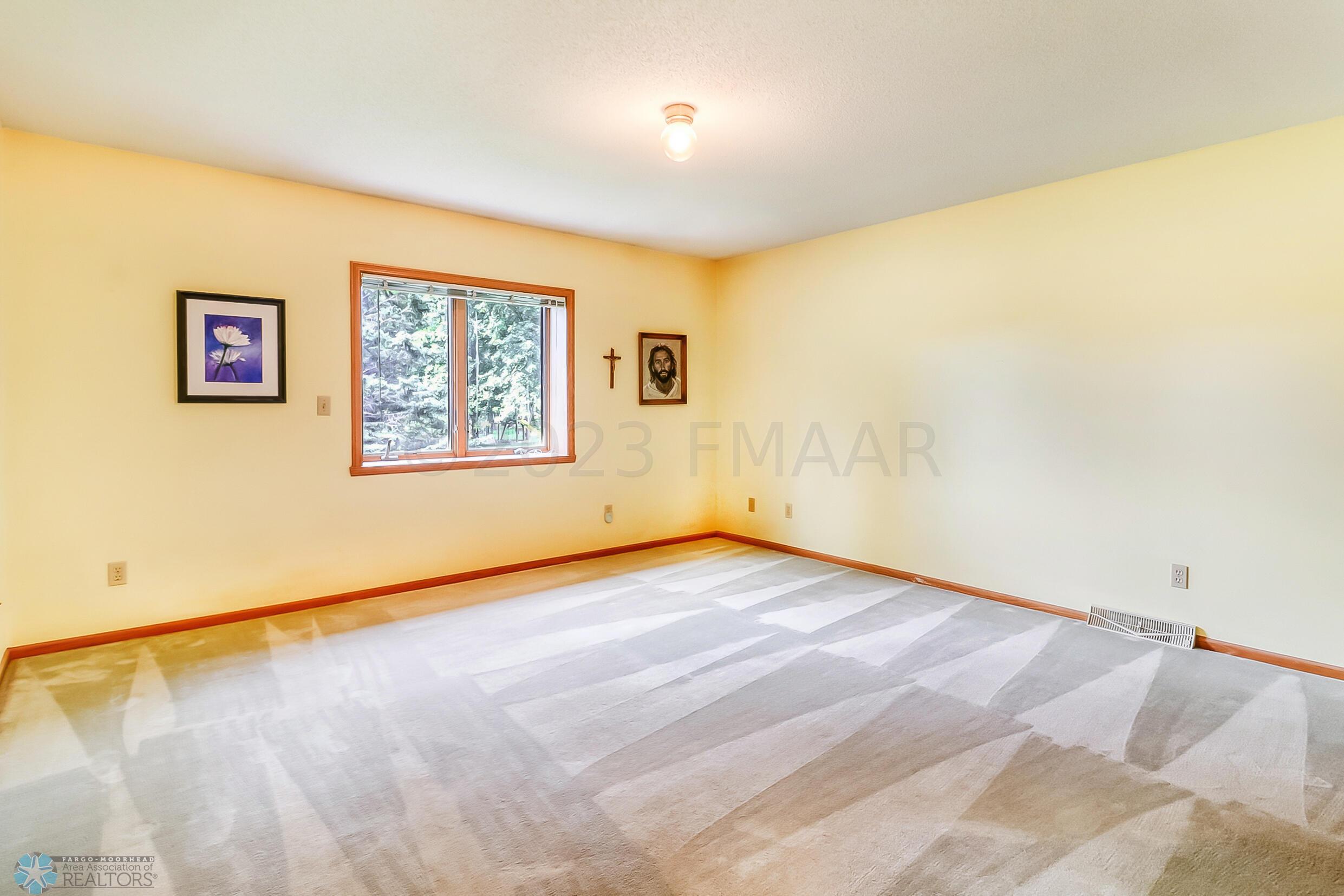 Primary Bedroom1_1