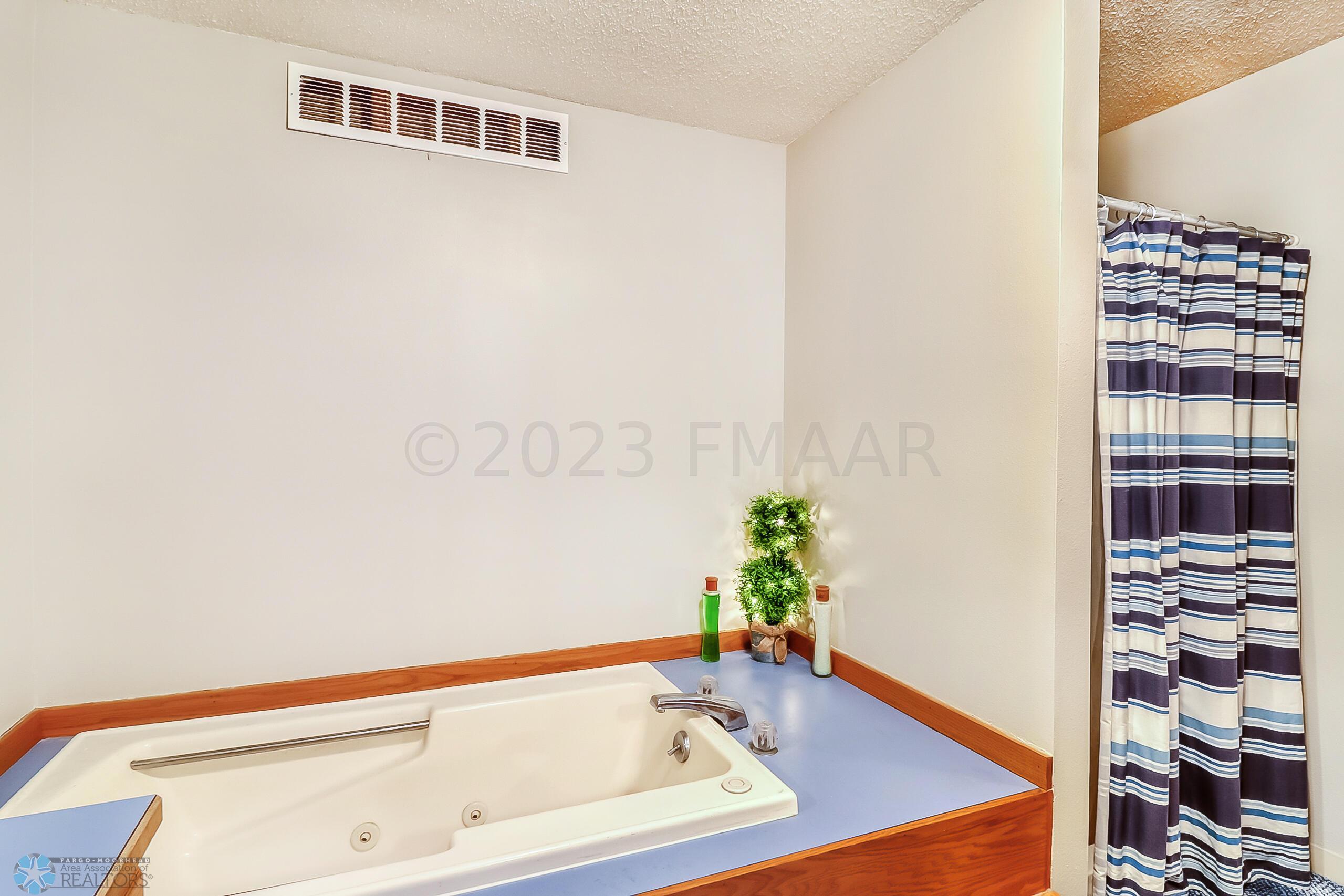 Primary Bathroom1_3