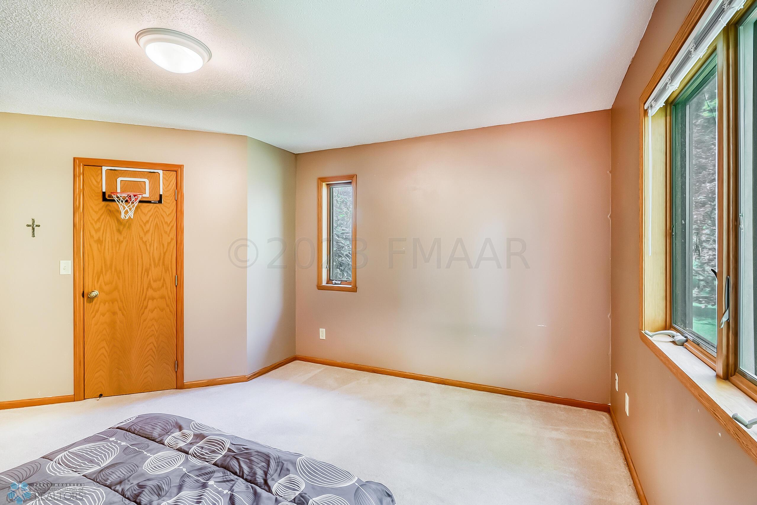 Bedroom2_2