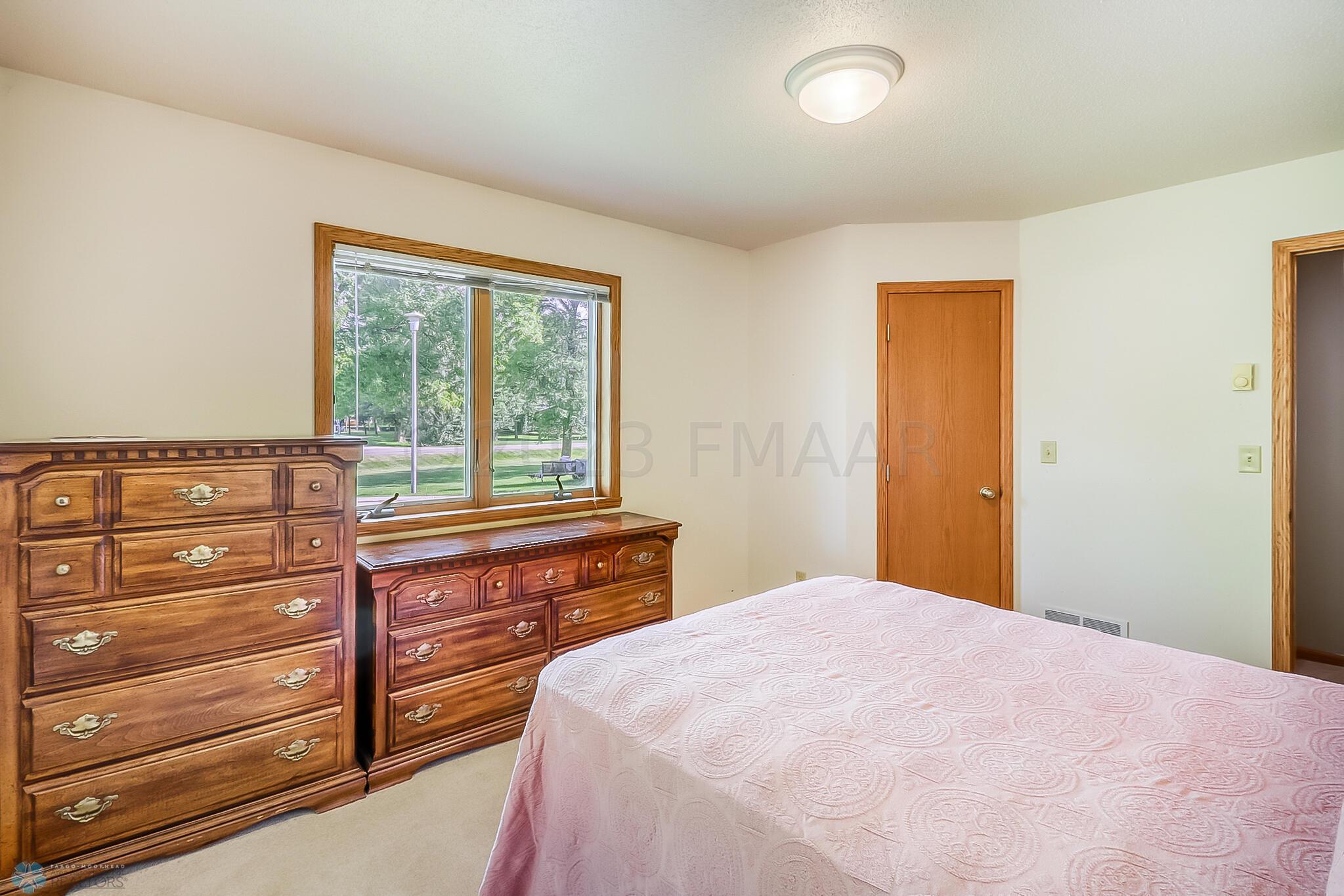 Bedroom3_2