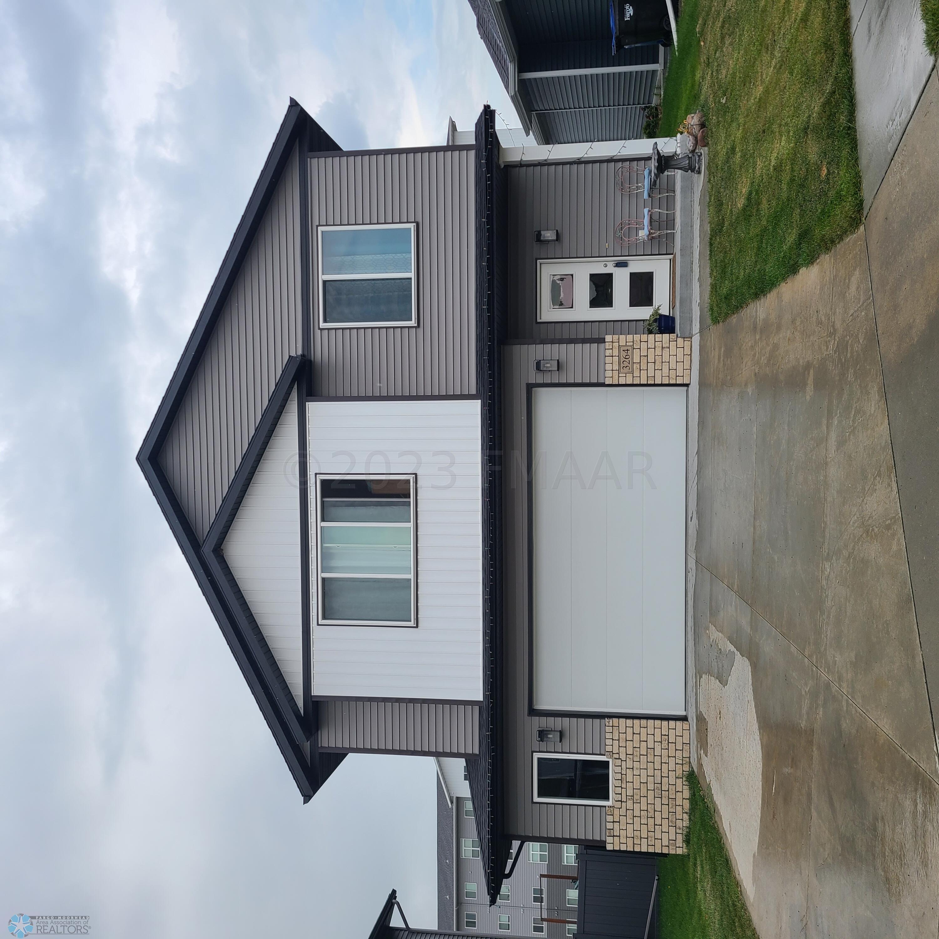 Property photo for 3264 10 Street N, Fargo, ND 58102