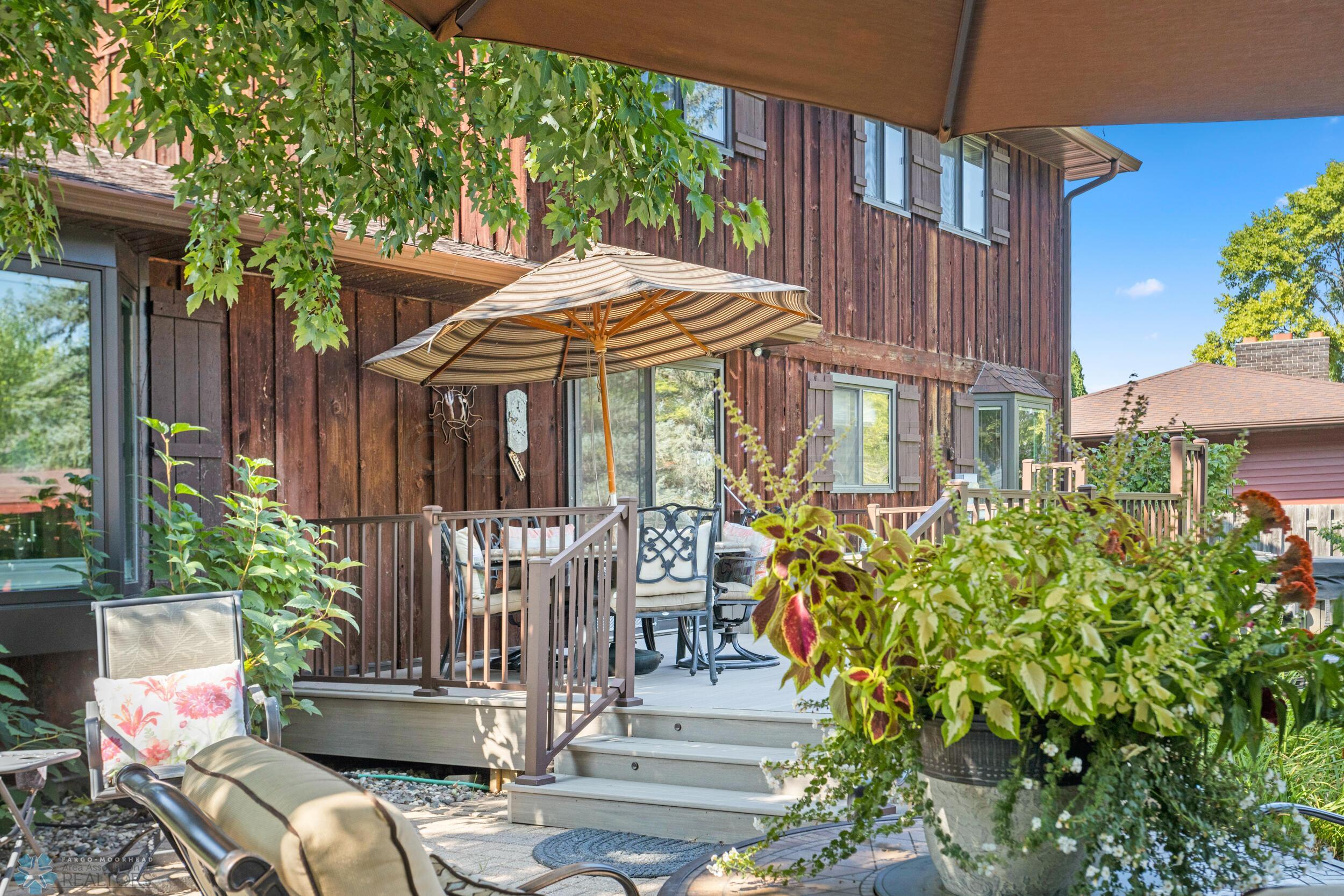 Maintenance free deck