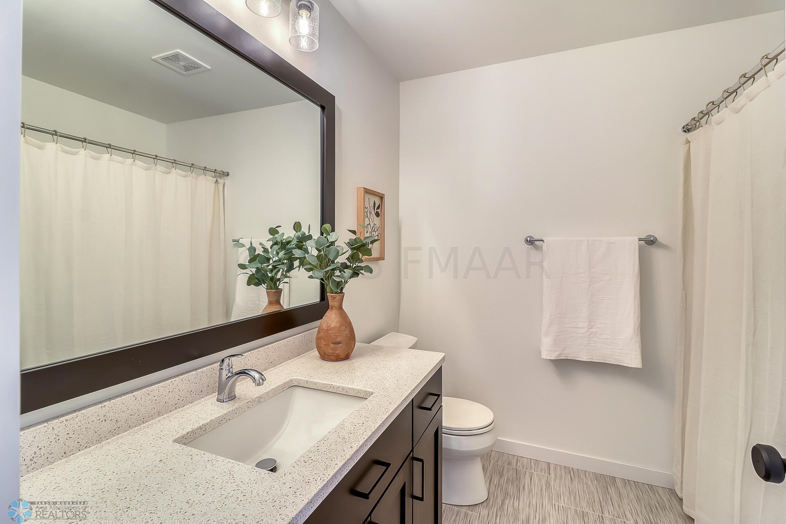 Bathroom1_1