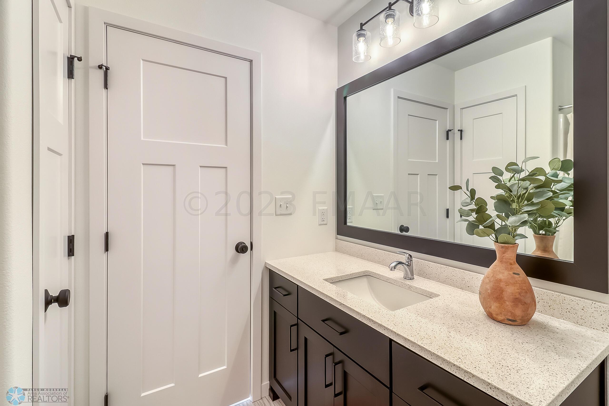 Bathroom1_2