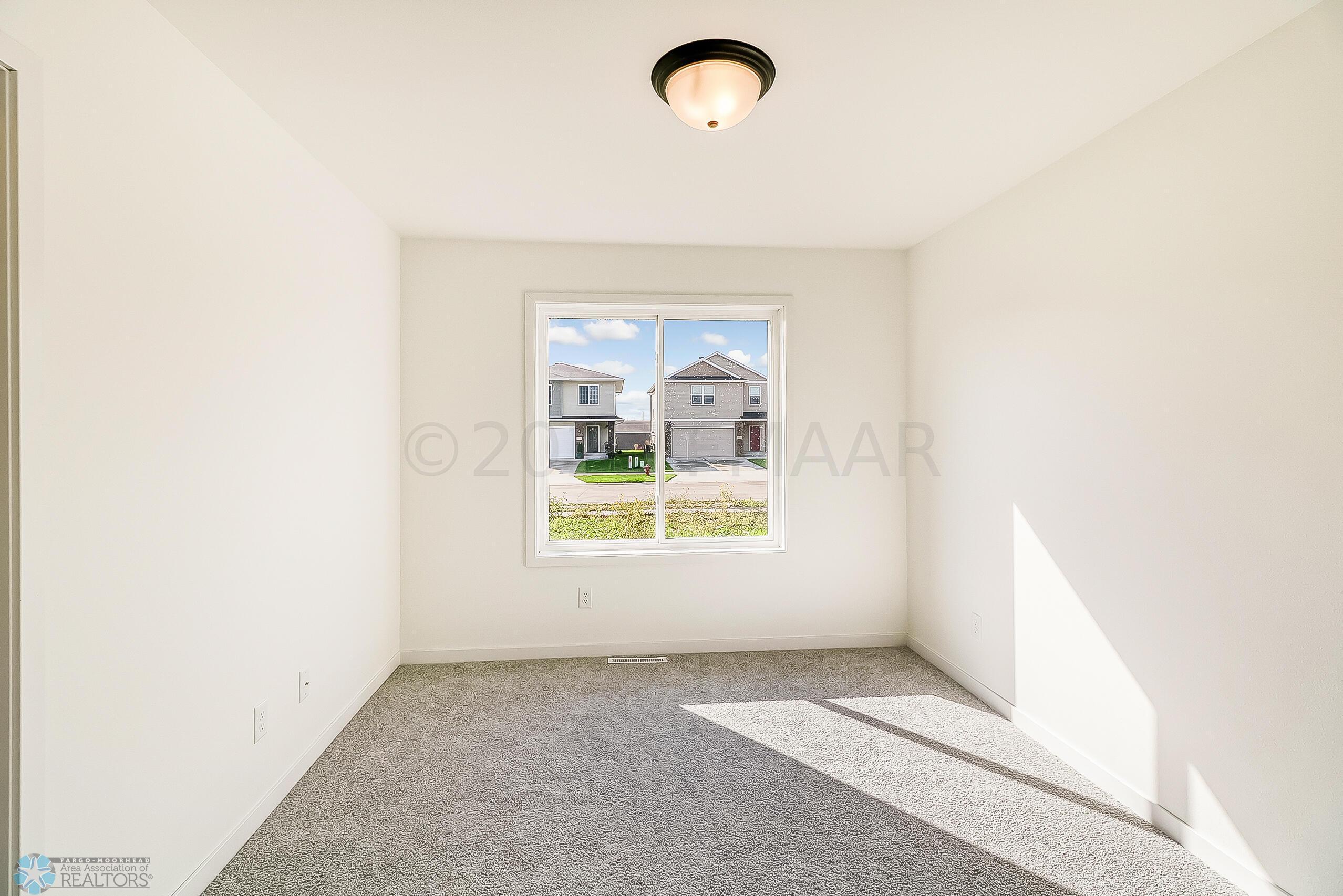 Bedroom2_1