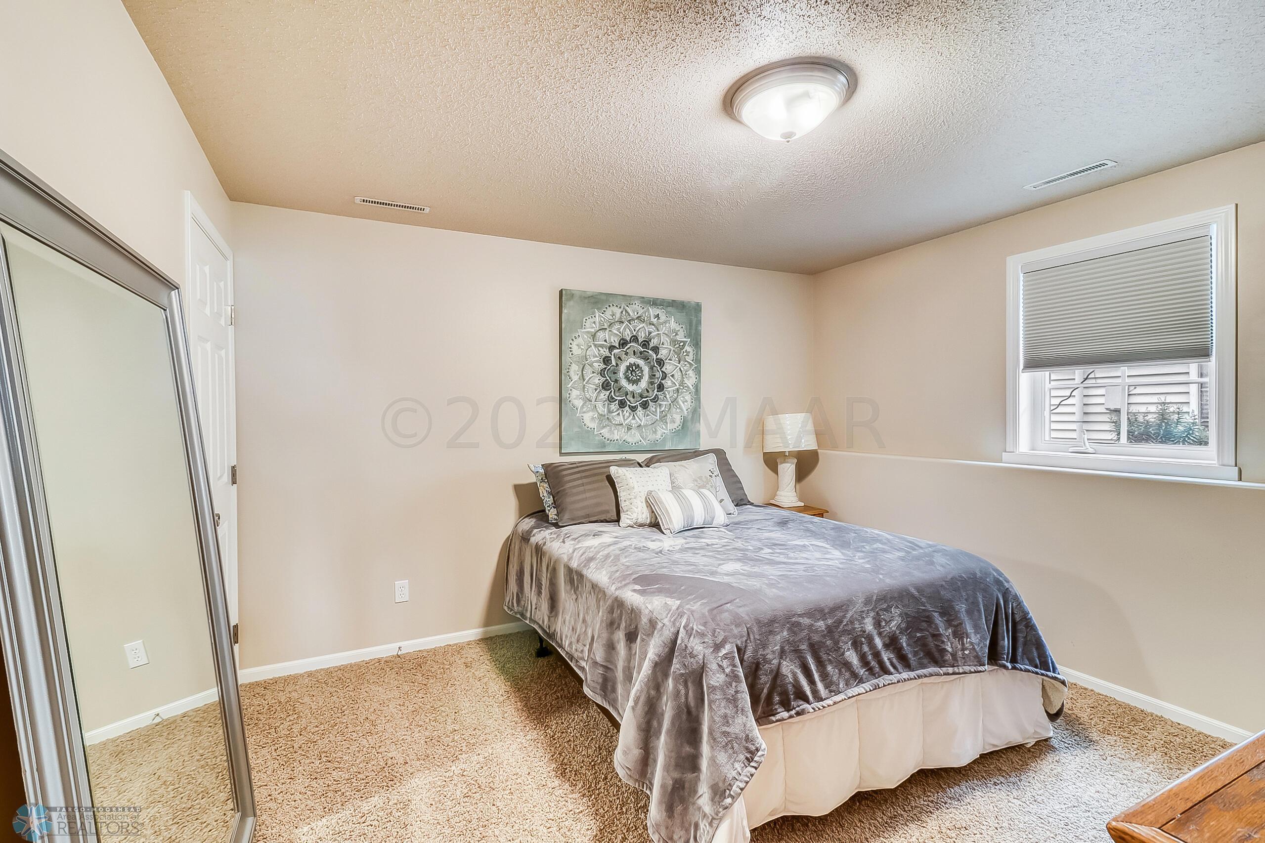 Bedroom1_1